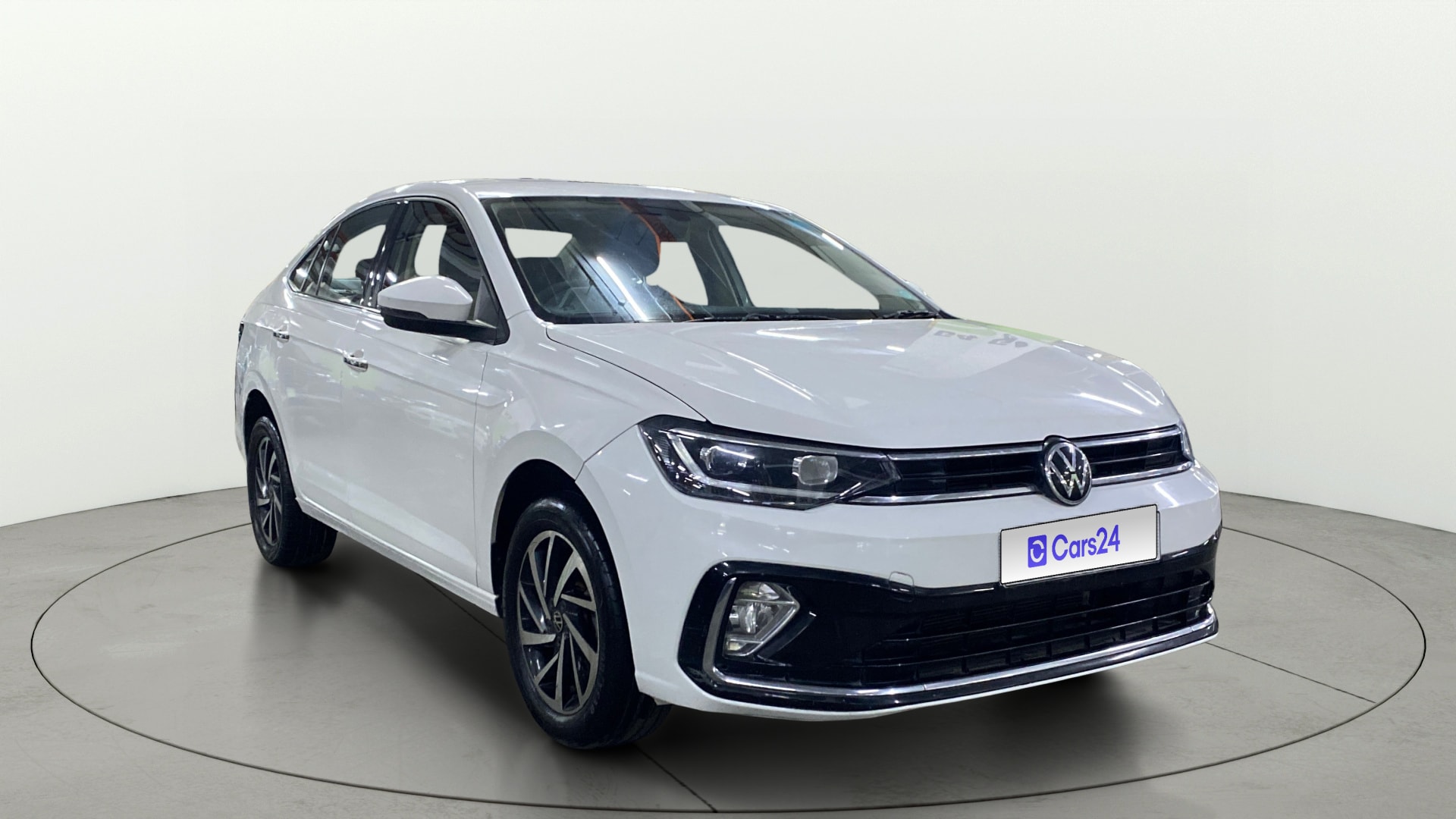 View 2024 Volkswagen Virtus Topline 1.0 TSI MT Image 23 Used 2024 Volkswagen Virtus Topline 1.0 TSI MT Image 23