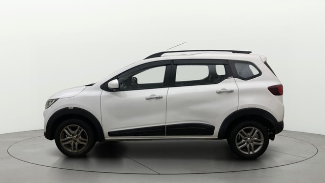 View Renault Triber Image 5 Used Renault Triber Image 5