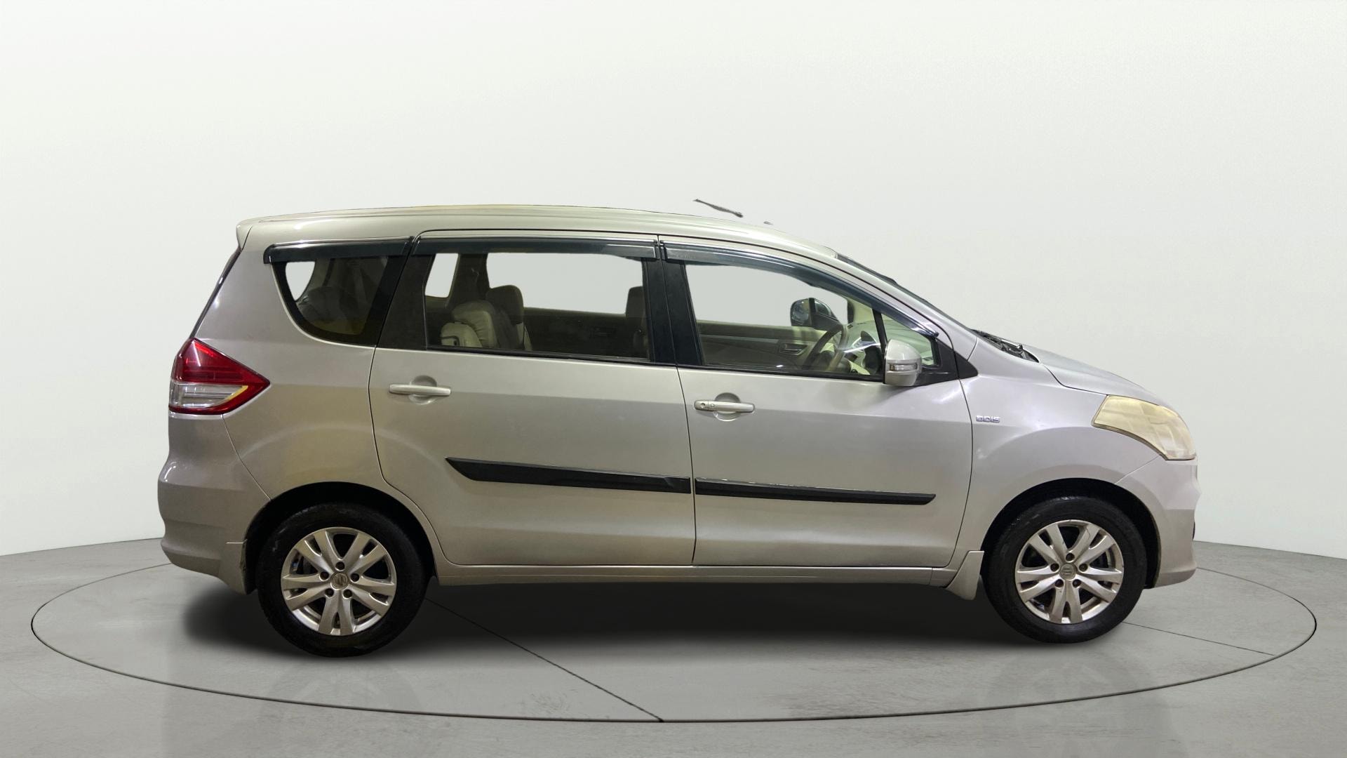 View 2016 Maruti Suzuki 1000 Base Variant Image 28 Used 2016 Maruti Suzuki 1000 Base Variant Image 28