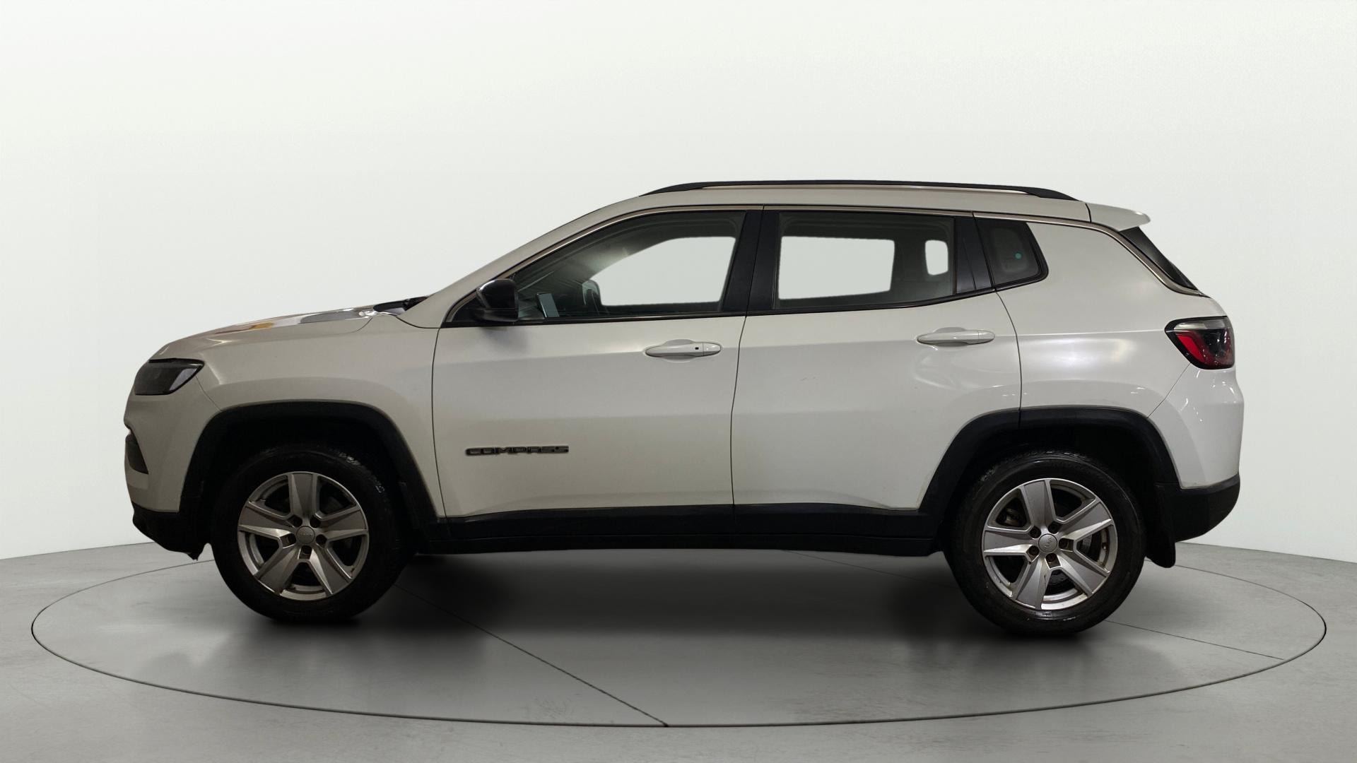 View 2021 Jeep Compass Longitude (O) 2.0 Diesel MT Image 26 Used 2021 Jeep Compass Longitude (O) 2.0 Diesel MT Image 26