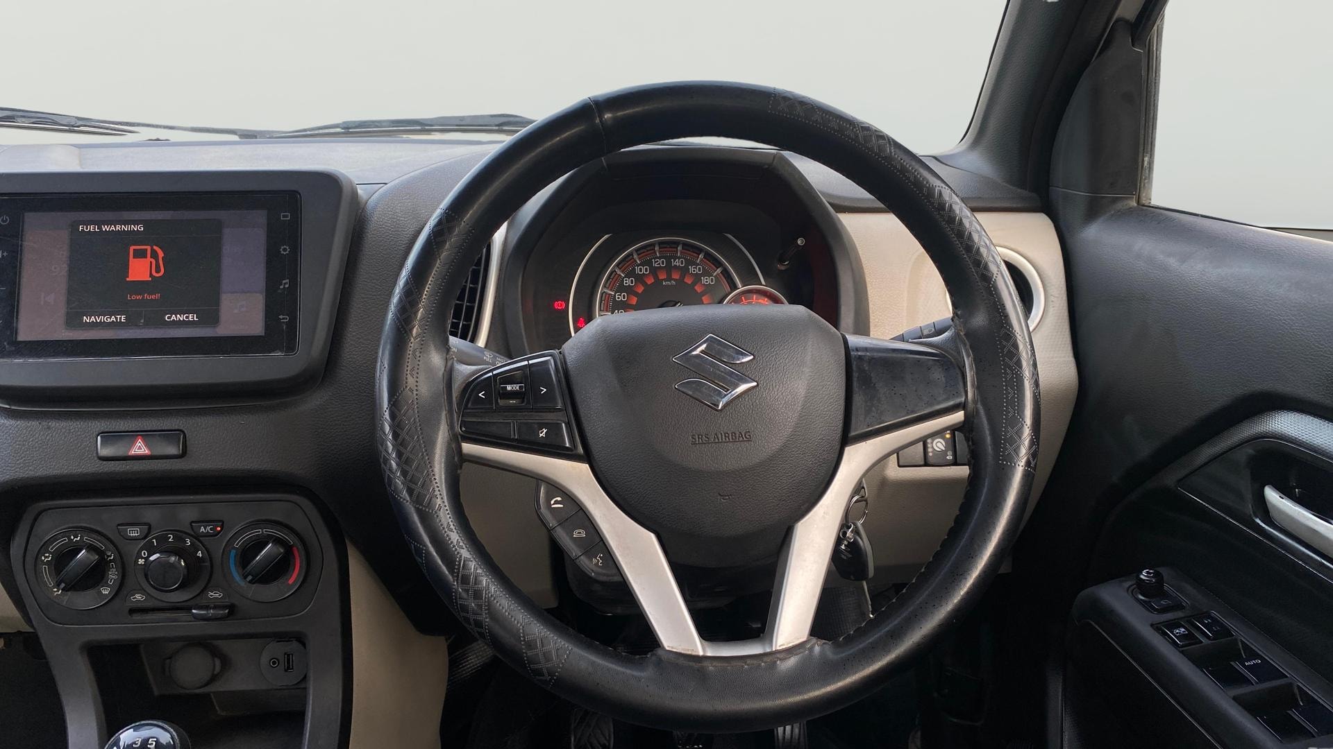 View 2021 Maruti Suzuki 1000 Base Variant Image 20 Used 2021 Maruti Suzuki 1000 Base Variant Image 20