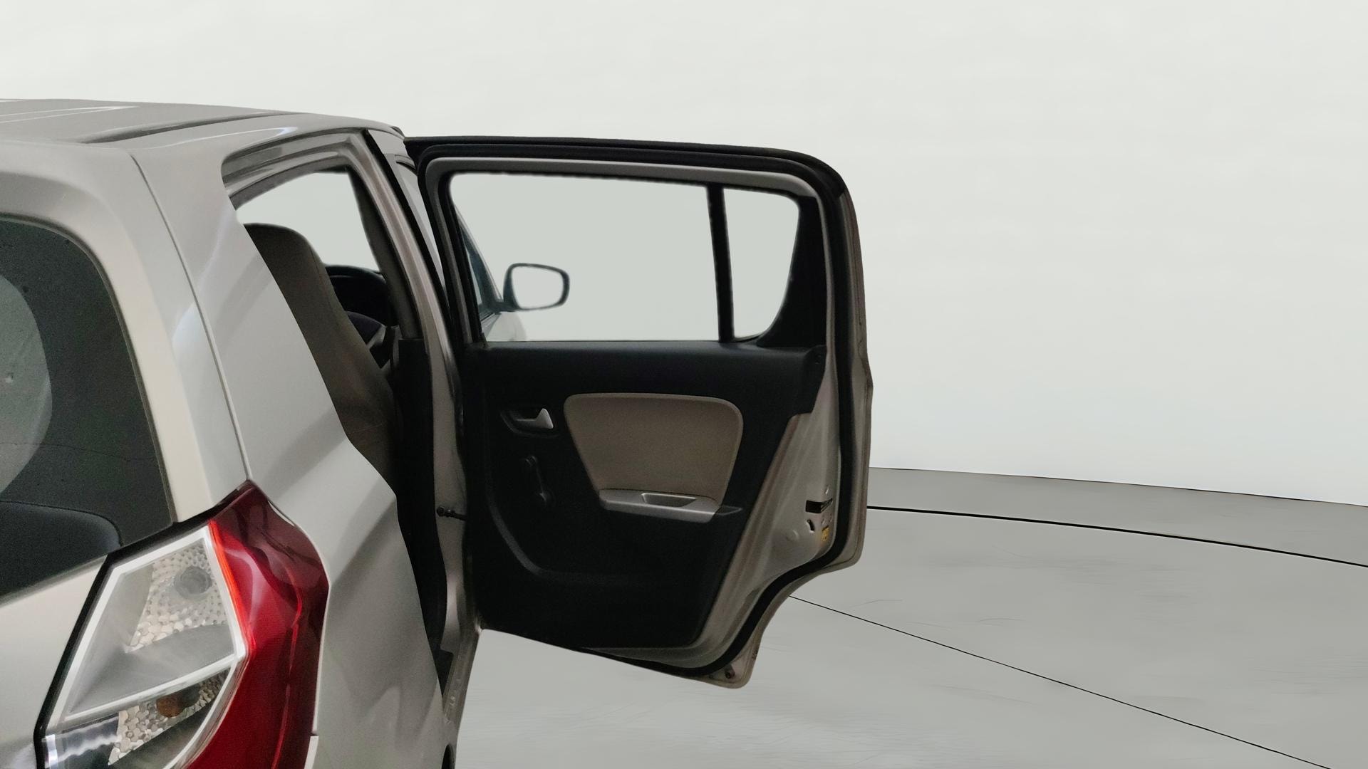 View 2015 Maruti Suzuki Alto K10 LX Image 7 Used 2015 Maruti Suzuki Alto K10 LX Image 7