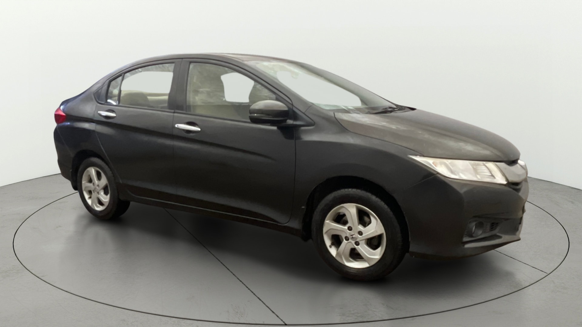 View 2014 Honda City ZX MT Diesel Anniversary Edition Image 14 Used 2014 Honda City ZX MT Diesel Anniversary Edition Image 14