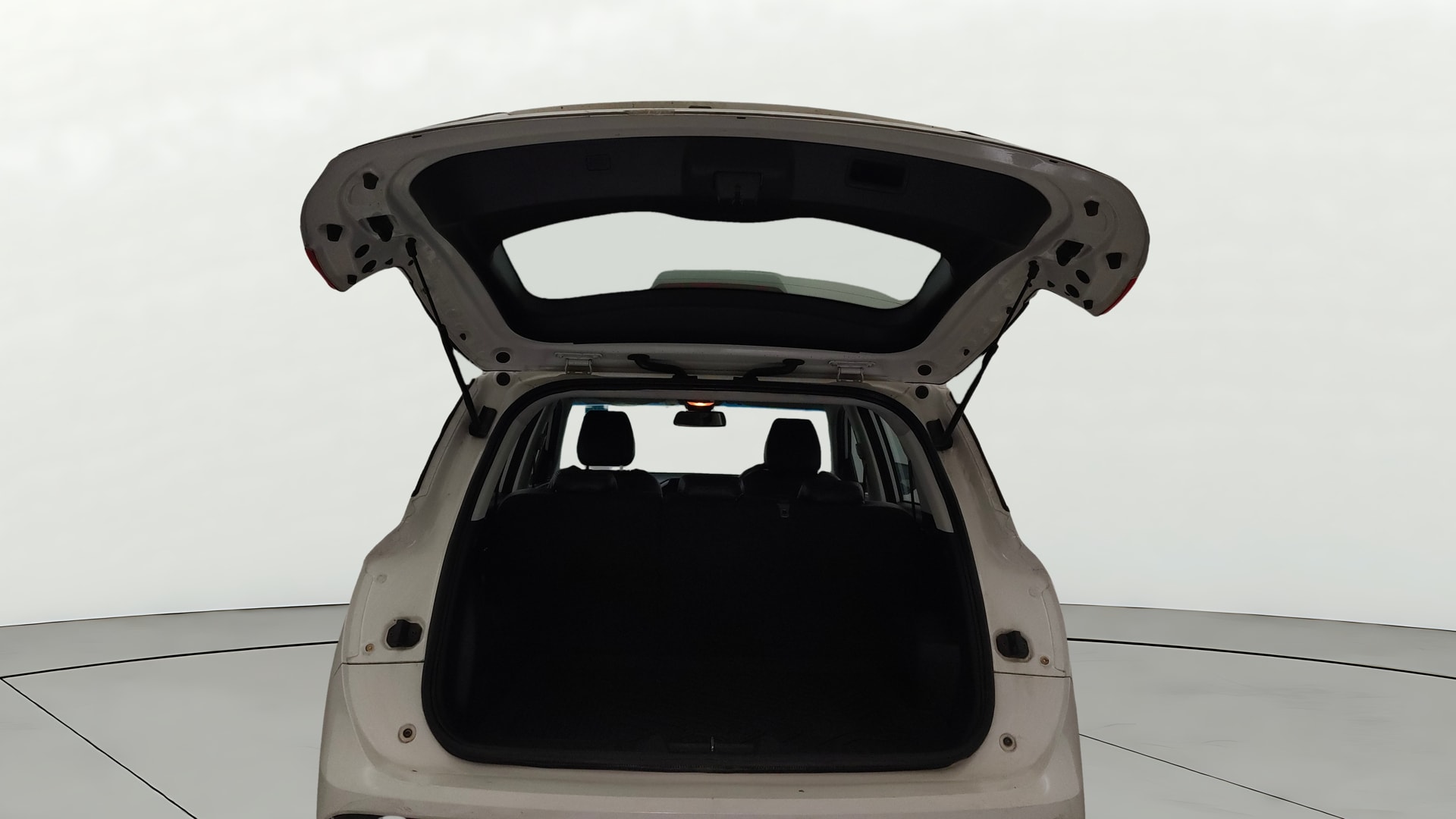 View 2022 MG Hector Shine Petrol Image 16 Used 2022 MG Hector Shine Petrol Image 16