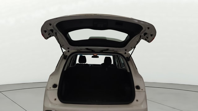 View MG Hector Image 16 Used MG Hector Image 16