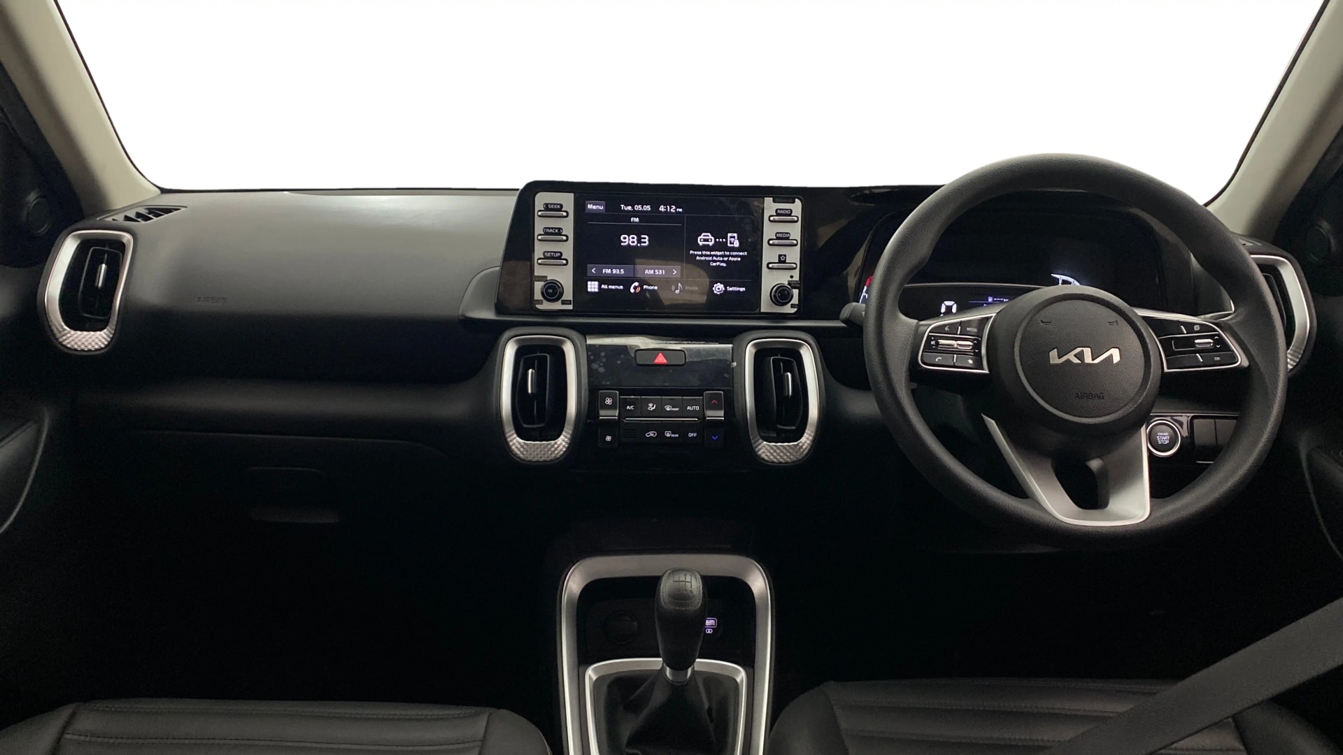 View 2022 Kia Sonet HTK Plus iMT Petrol Image 15 Used 2022 Kia Sonet HTK Plus iMT Petrol Image 15