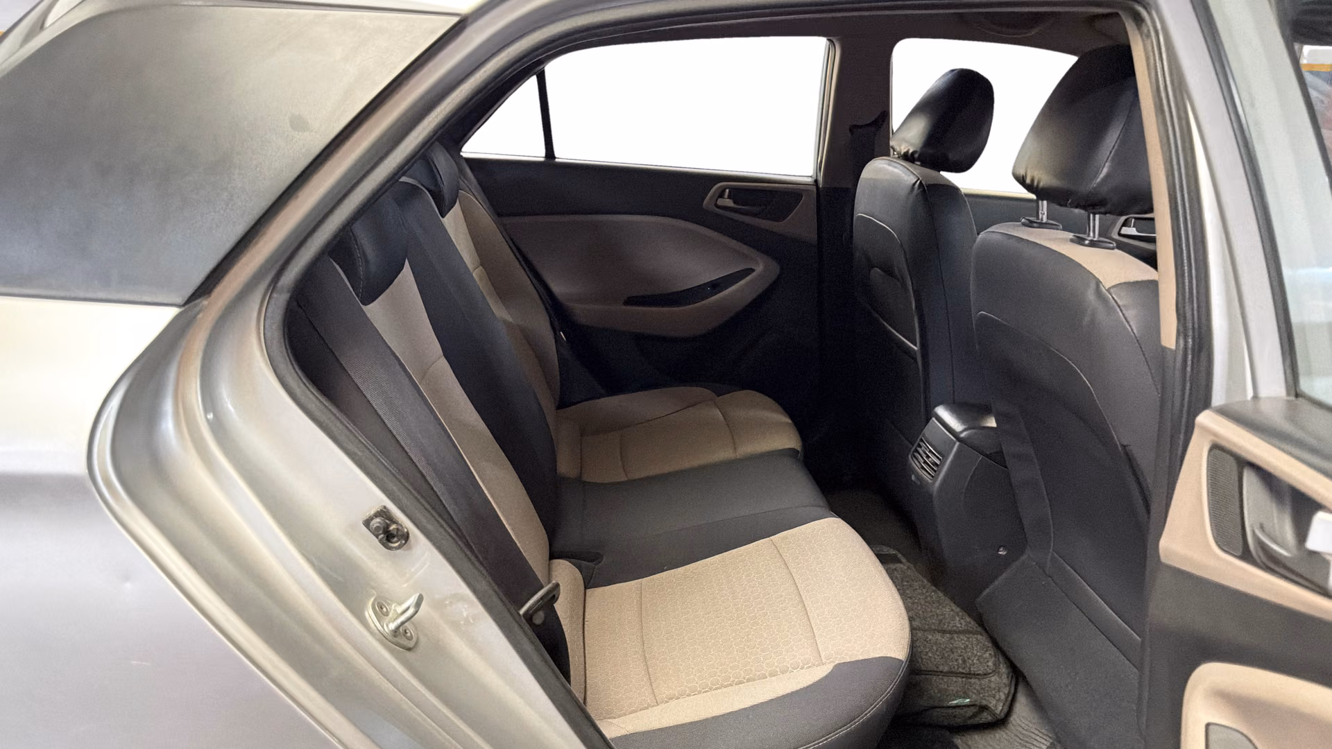 View 2014 Hyundai Elite i20 Magna 1.2 Image 28 Used 2014 Hyundai Elite i20 Magna 1.2 Image 28