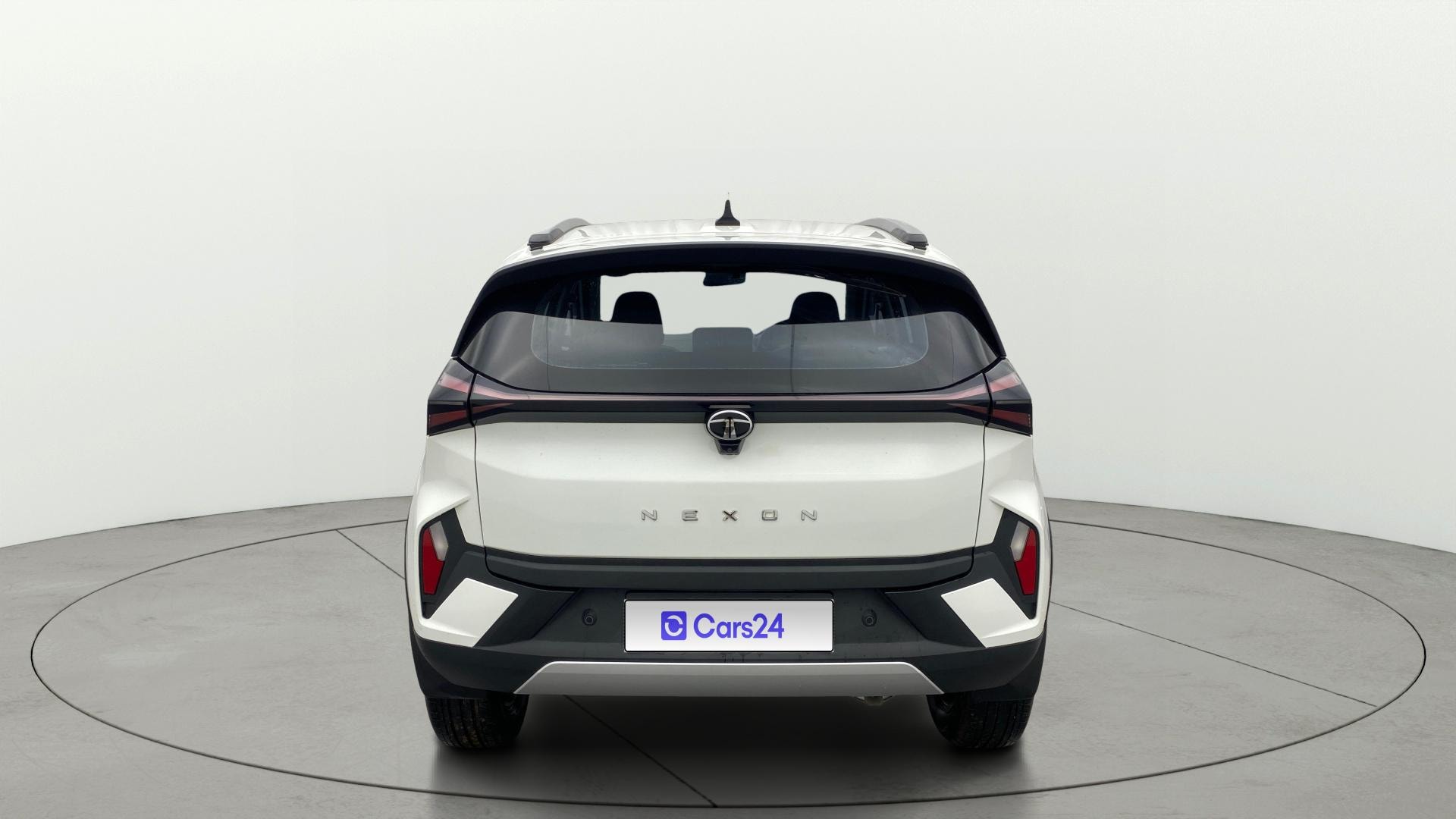 View 2025 Tata Nexon Revotron XE Image 40 Used 2025 Tata Nexon Revotron XE Image 40
