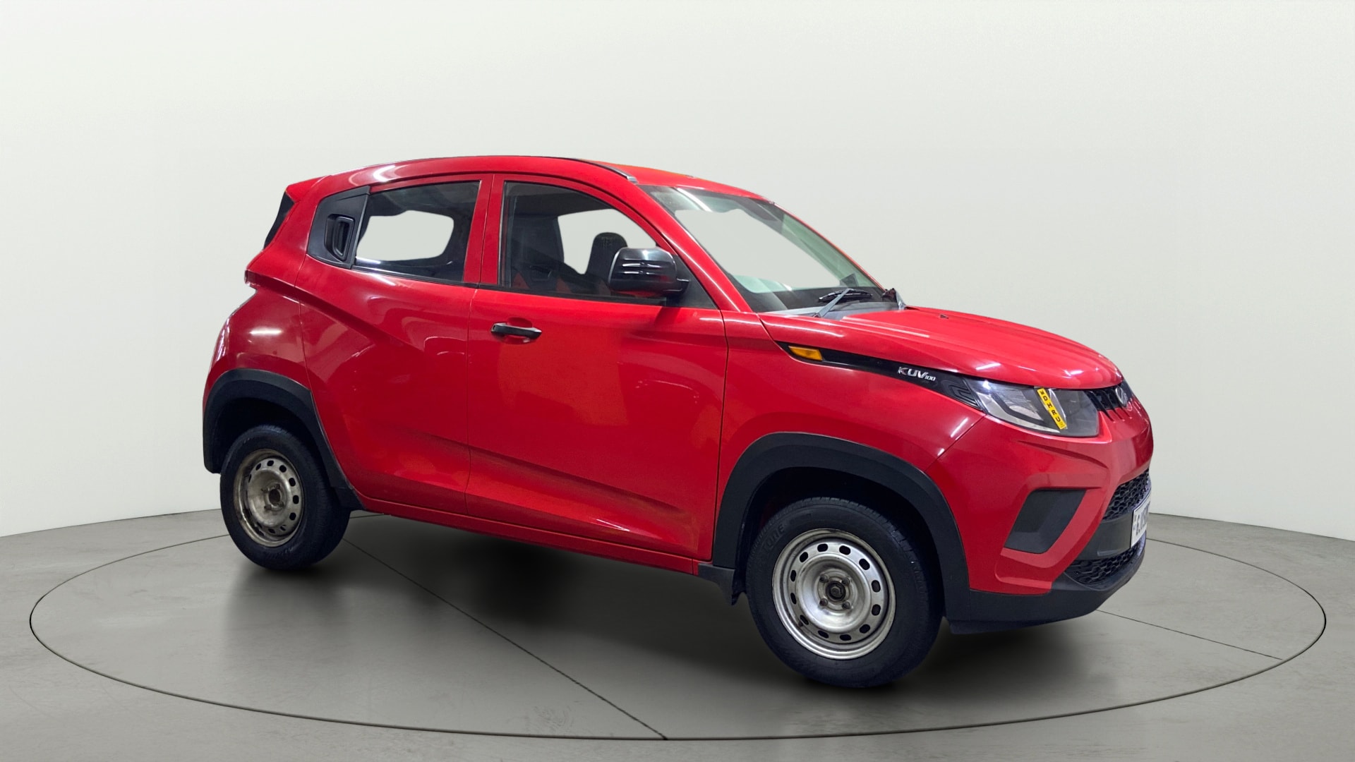 View 2021 Mahindra KUV100 K2 Petrol BS IV Image 37 Used 2021 Mahindra KUV100 K2 Petrol BS IV Image 37