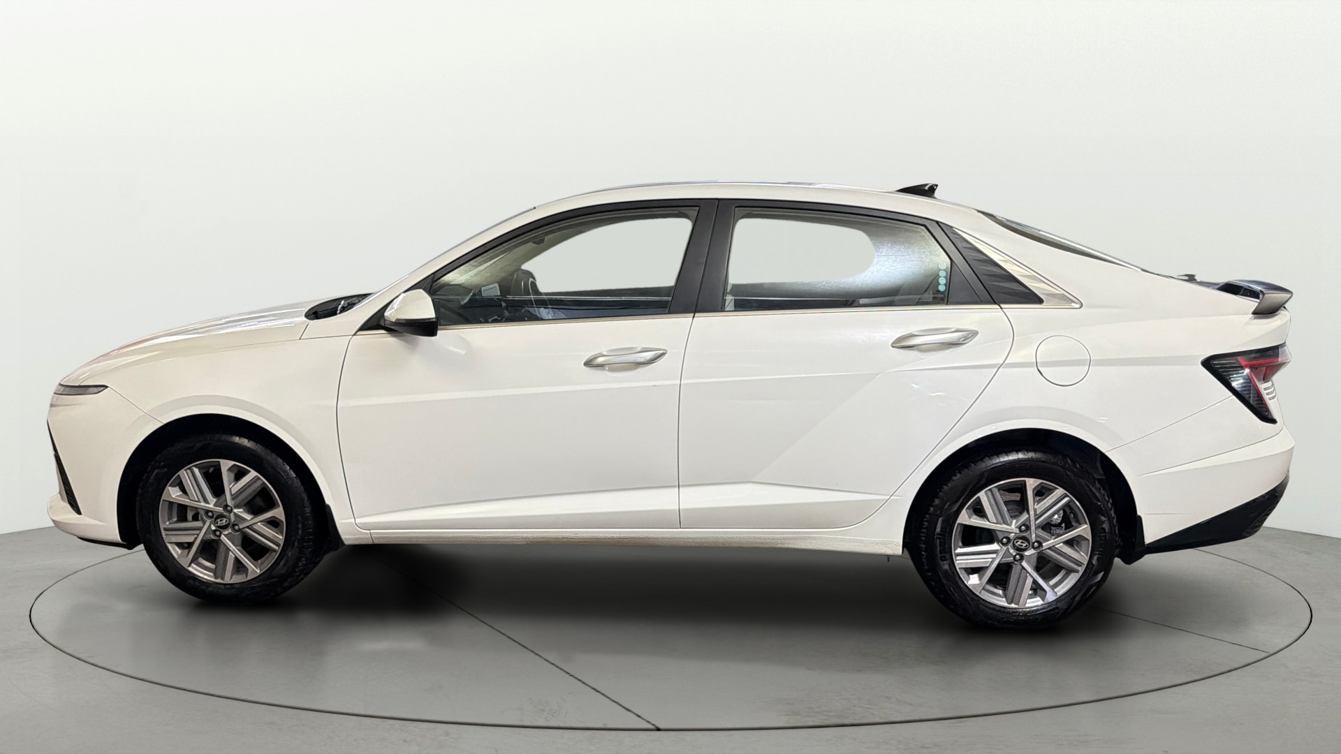 Used 2025 Hyundai Verna Used 2025 Hyundai Verna