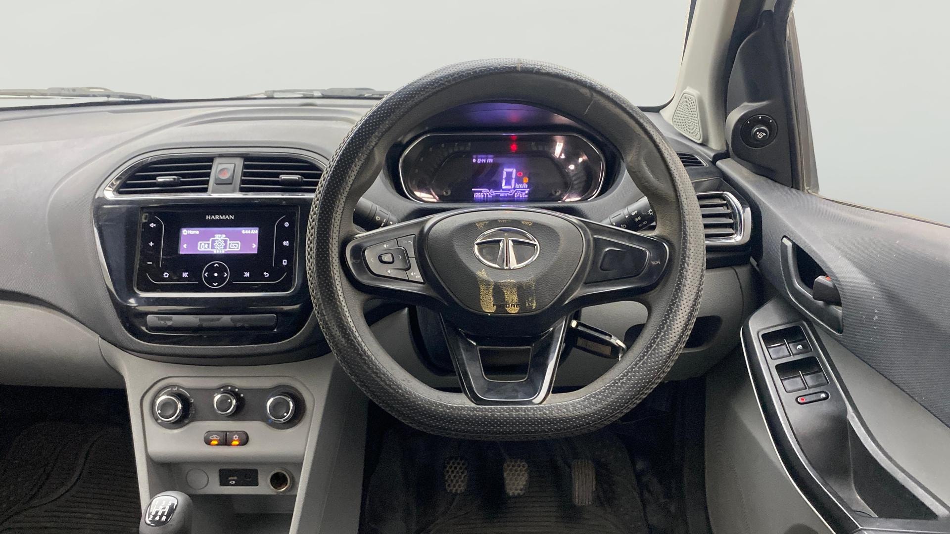 Used 2022 Tata Tiago Used 2022 Tata Tiago