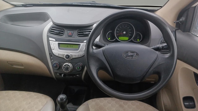 View Hyundai EON Image 20 Used Hyundai EON Image 20