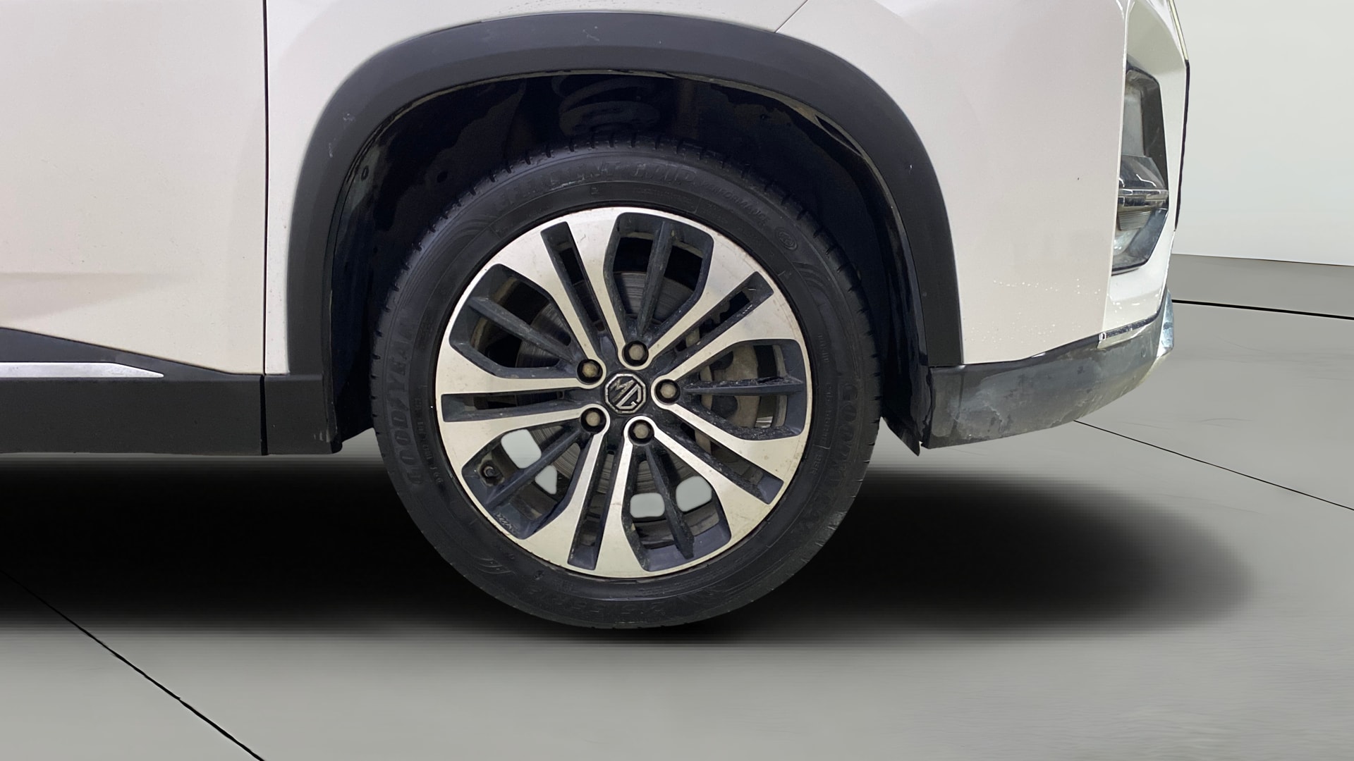 View 2024 MG Hector Plus Savvy Pro 7 Seater CVT Petrol Image 46 Used 2024 MG Hector Plus Savvy Pro 7 Seater CVT Petrol Image 46