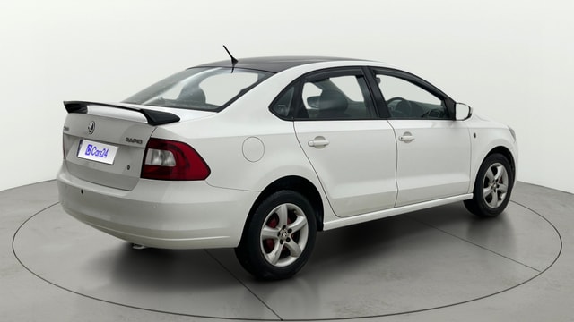 View Skoda Rapid Image 41 Used Skoda Rapid Image 41