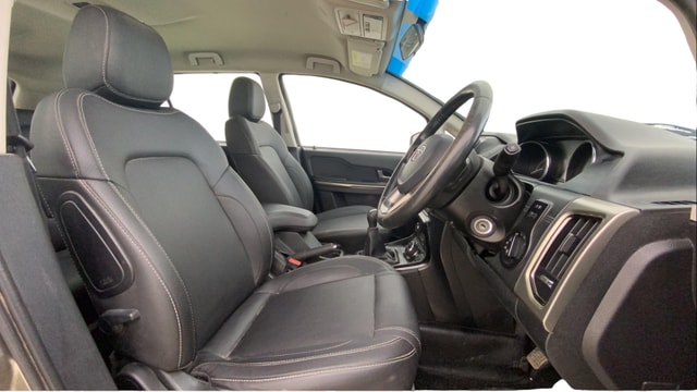 View Tata Hexa Image 19 Used Tata Hexa Image 19