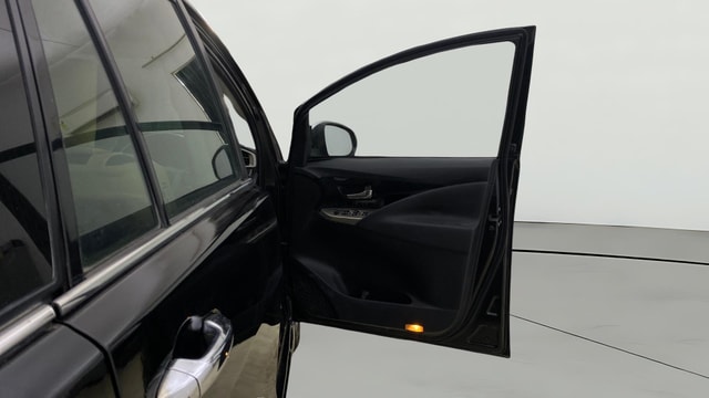 View Toyota Innova Crysta Image 47 Used Toyota Innova Crysta Image 47
