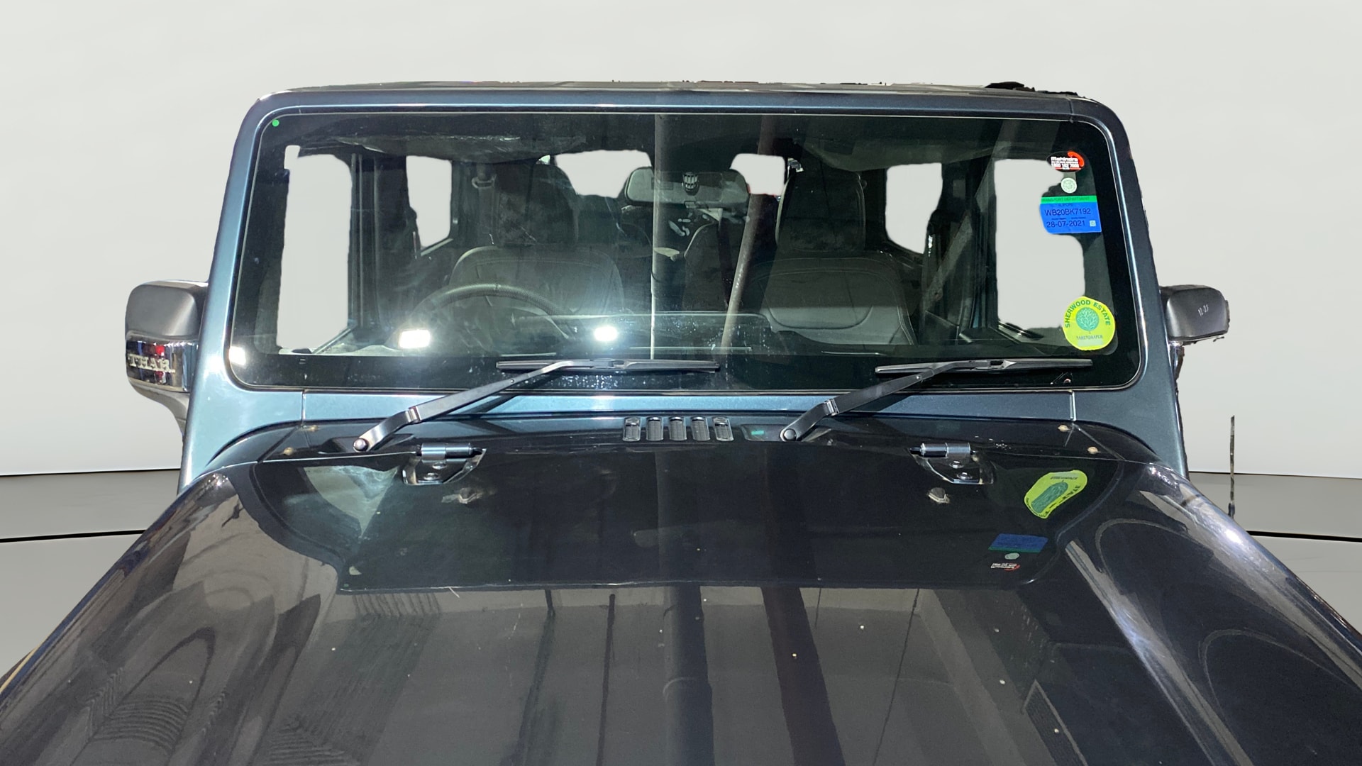View 2021 Mahindra Thar AX Standard Manual Soft Top 6 Seater Image 29 Used 2021 Mahindra Thar AX Standard Manual Soft Top 6 Seater Image 29