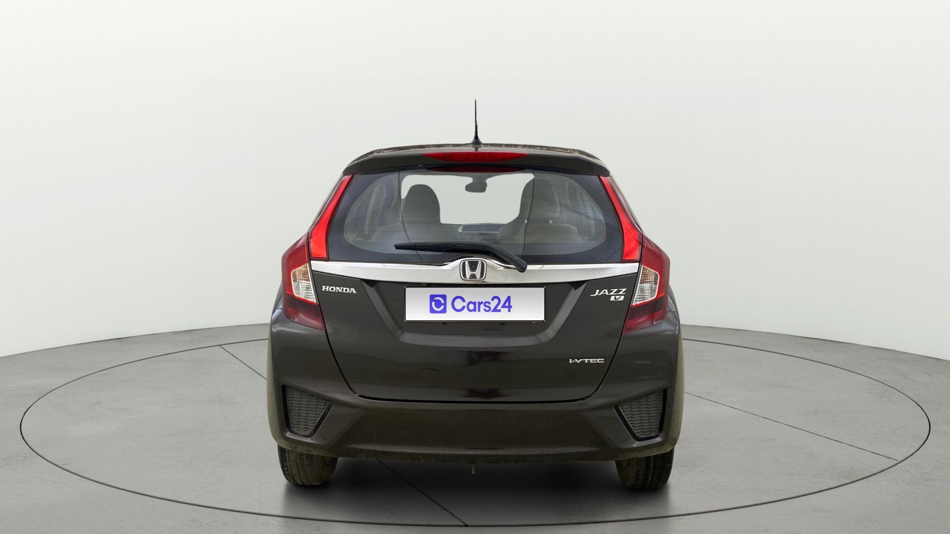 View 2017 Honda Jazz E MT Diesel Image 39 Used 2017 Honda Jazz E MT Diesel Image 39