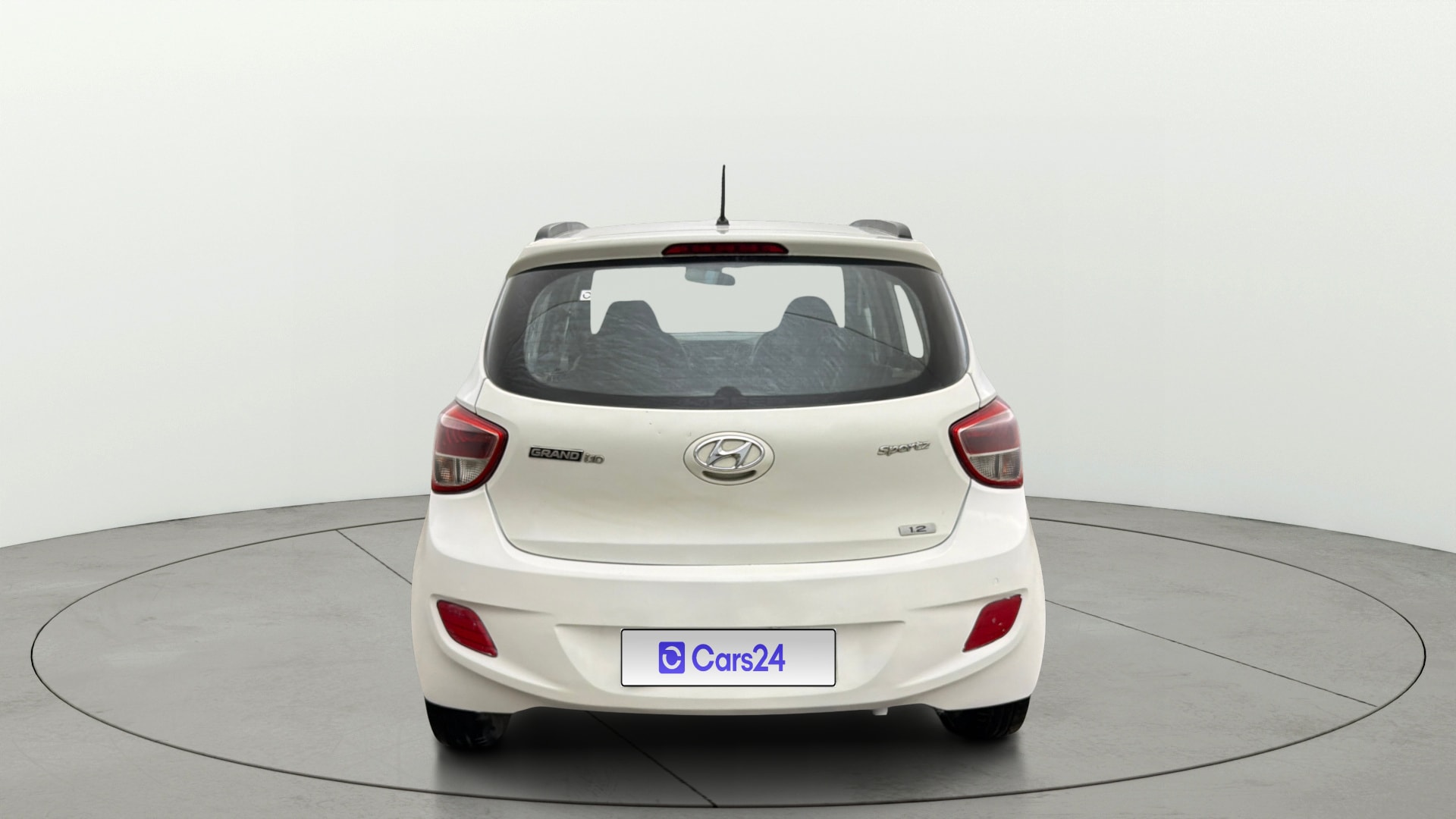 View 2016 Hyundai Grand i10 Sportz 1.2 Kappa Image 38 Used 2016 Hyundai Grand i10 Sportz 1.2 Kappa Image 38