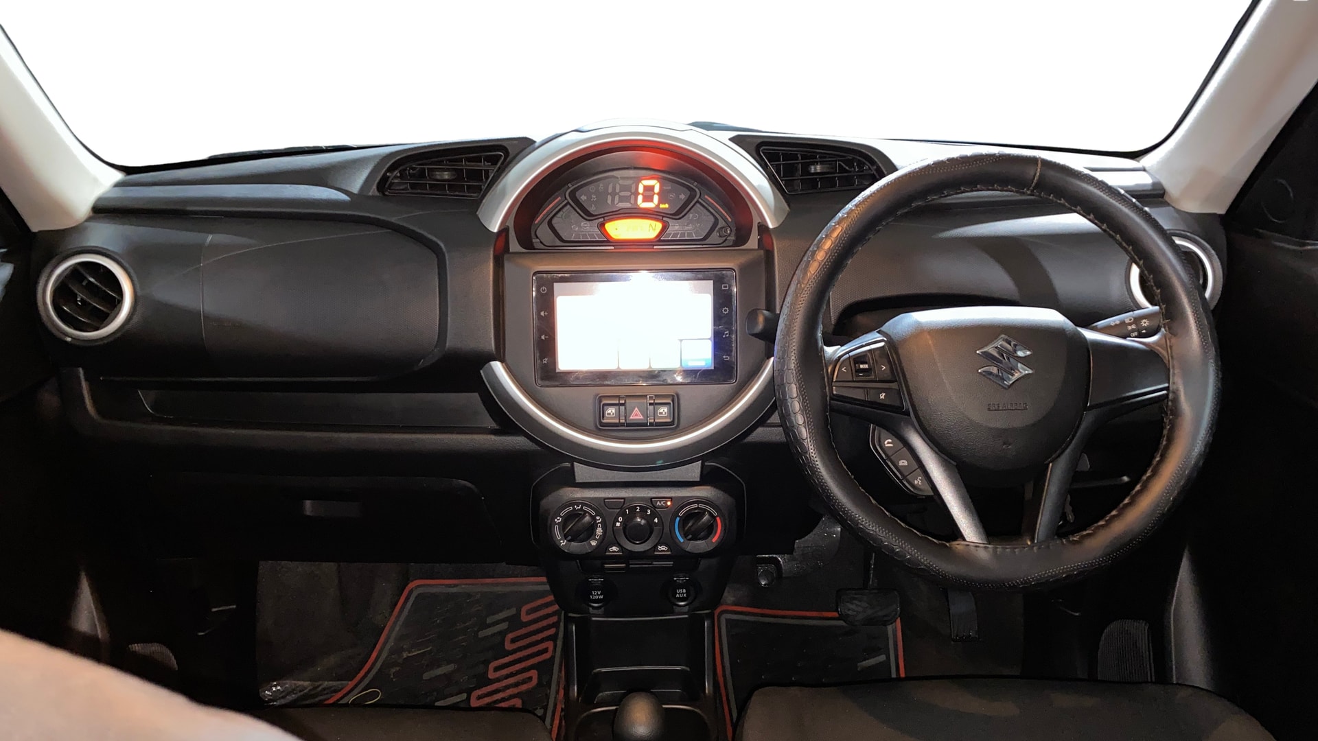 View 2025 Maruti Suzuki 1000 Base Variant Image 15 Used 2025 Maruti Suzuki 1000 Base Variant Image 15