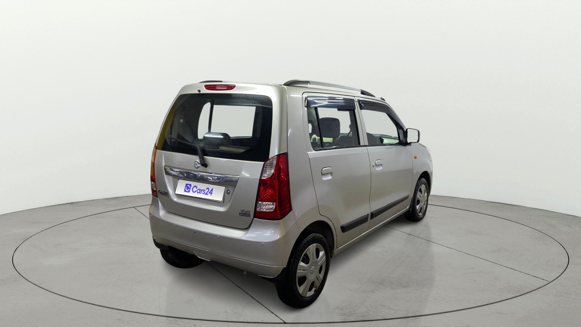 View 2018 Maruti Suzuki 1000 Base Variant Image 44 Used 2018 Maruti Suzuki 1000 Base Variant Image 44