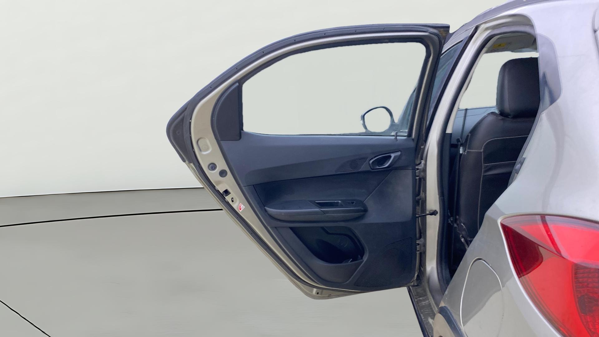 Used 2019 Tata Tiago NRG Used 2019 Tata Tiago NRG