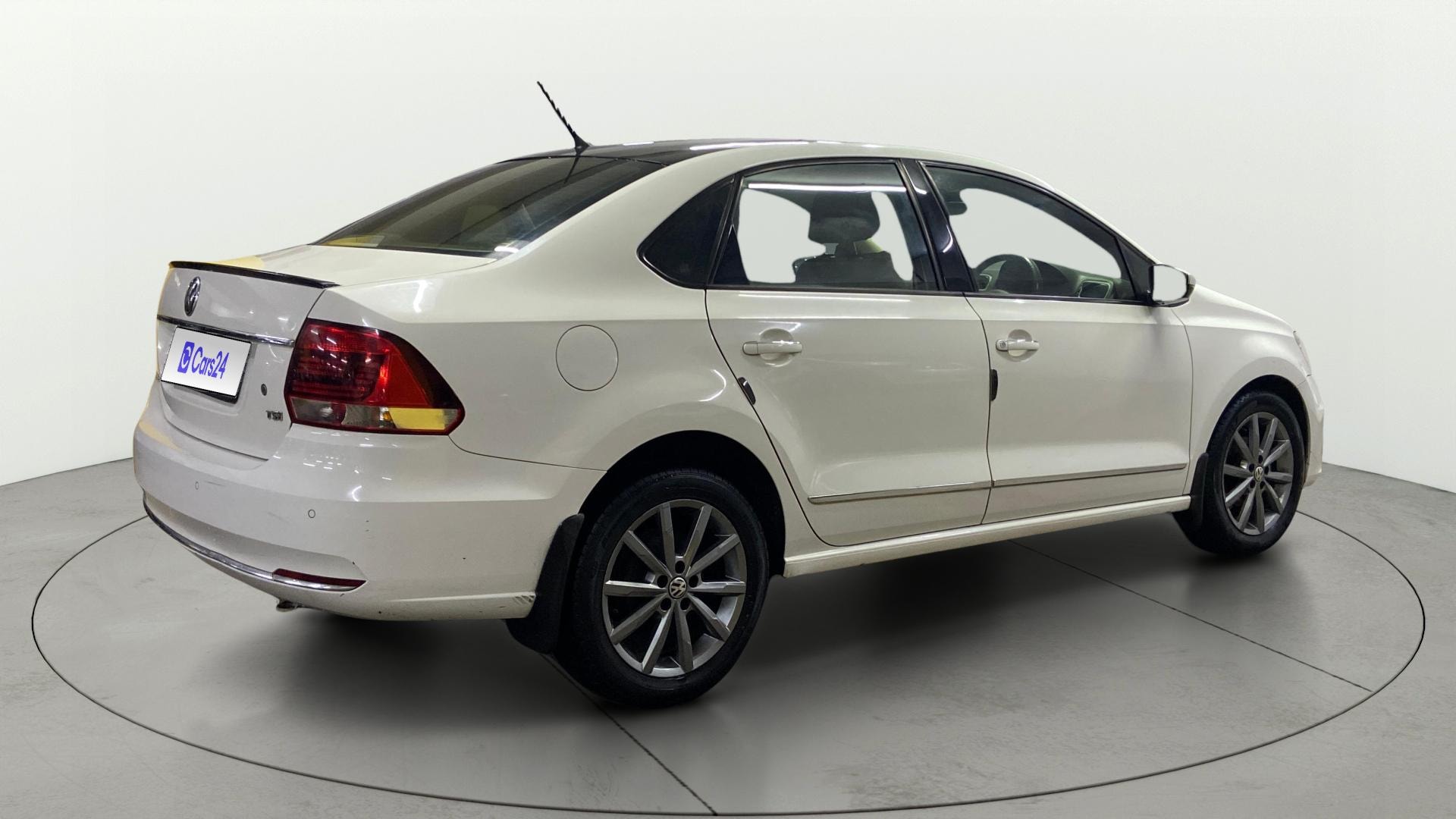 View 2019 Volkswagen Vento 1.2 L TSI Comfortline Petrol AT Image 42 Used 2019 Volkswagen Vento 1.2 L TSI Comfortline Petrol AT Image 42