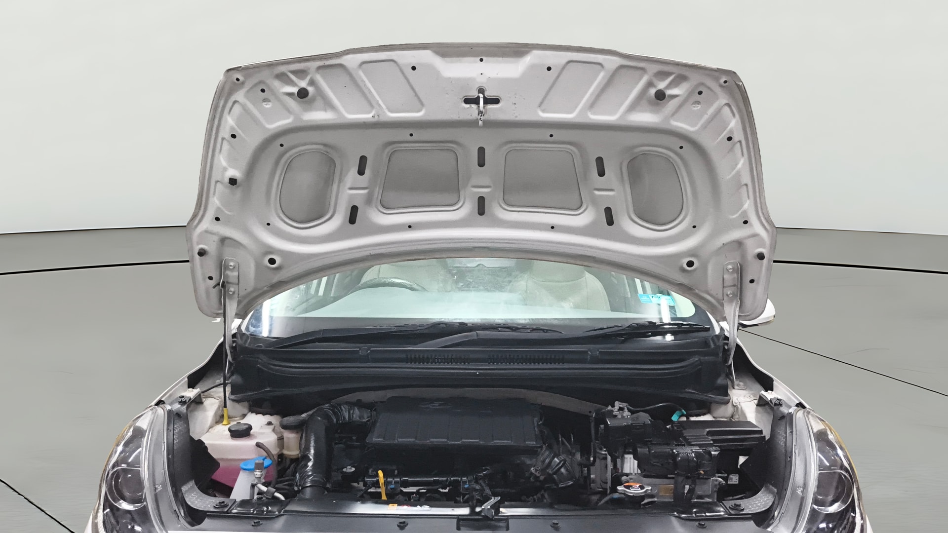 View 2023 Hyundai Grand i10 Nios Sportz Petrol AMT Image 33 Used 2023 Hyundai Grand i10 Nios Sportz Petrol AMT Image 33