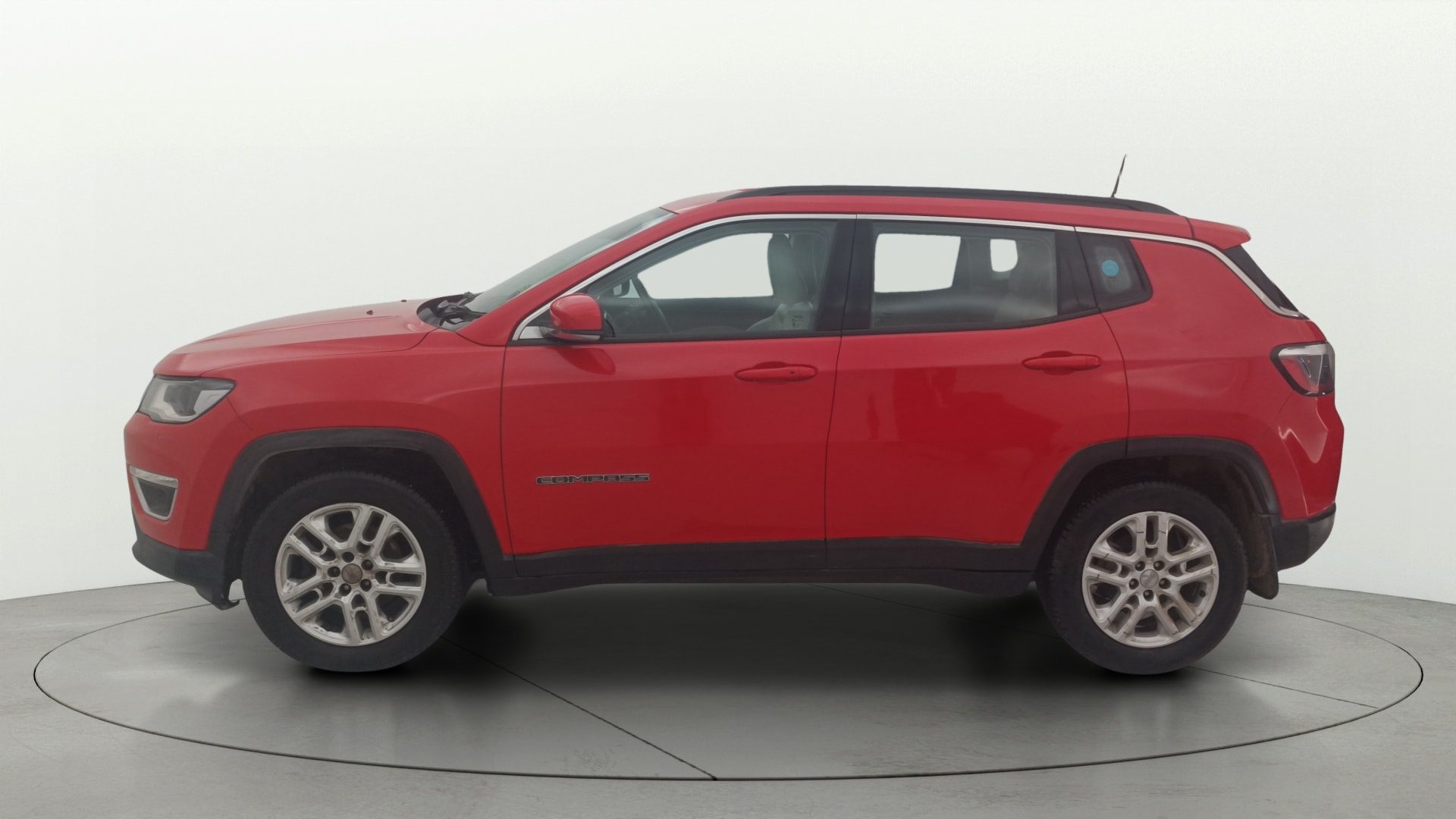 View 2017 Jeep Compass Limited 4X4 2.0 Diesel BS IV Image 26 Used 2017 Jeep Compass Limited 4X4 2.0 Diesel BS IV Image 26