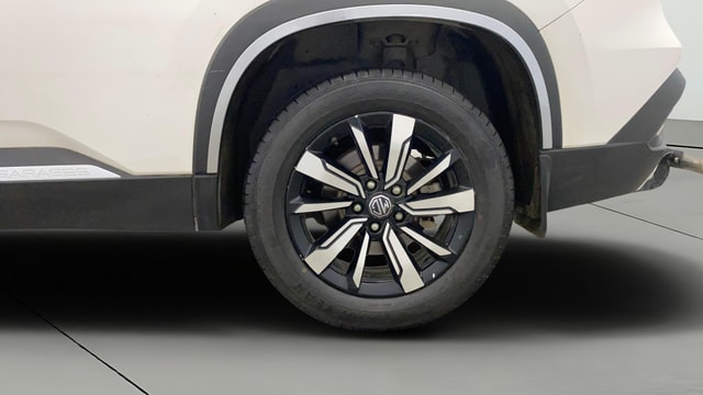 View MG Hector Image 8 Used MG Hector Image 8