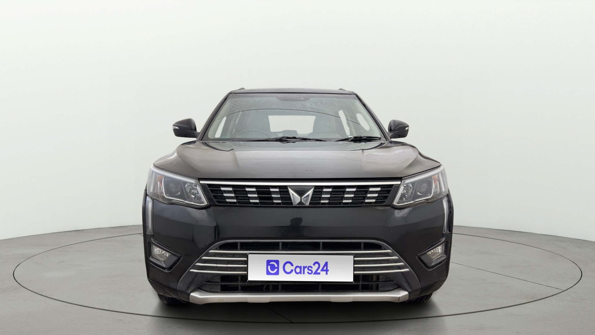 Used 2022 Mahindra XUV300 Used 2022 Mahindra XUV300
