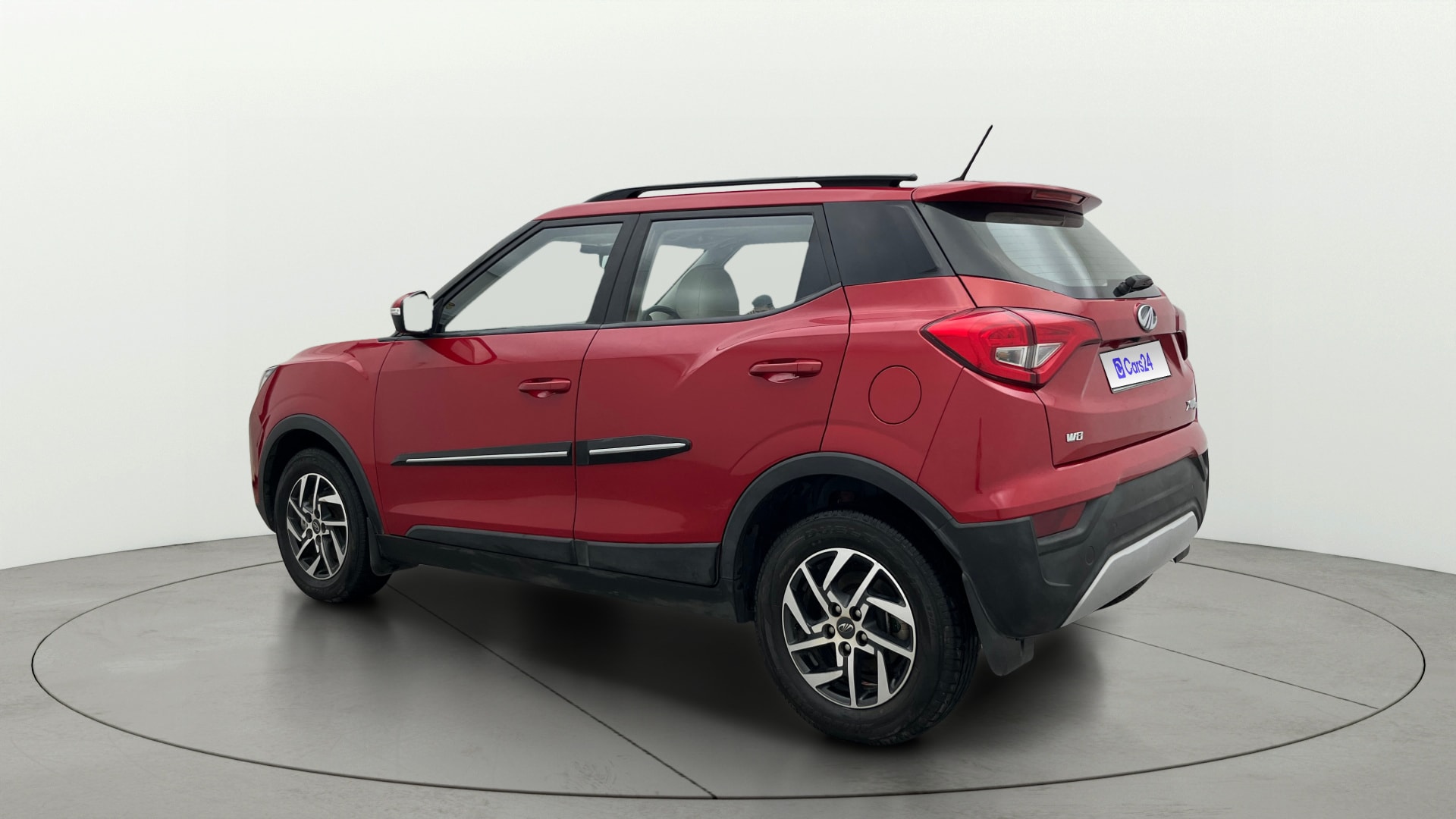 Used 2022 Mahindra XUV300 Used 2022 Mahindra XUV300
