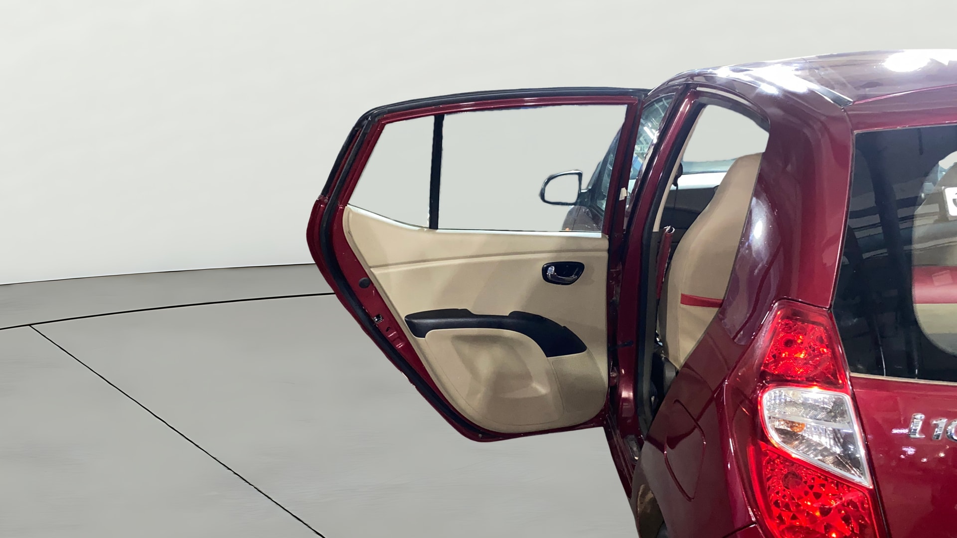 View 2014 Hyundai i10 1.2 Asta MT Image 22 Used 2014 Hyundai i10 1.2 Asta MT Image 22