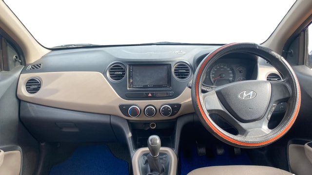 View Hyundai Xcent Image 15 Used Hyundai Xcent Image 15