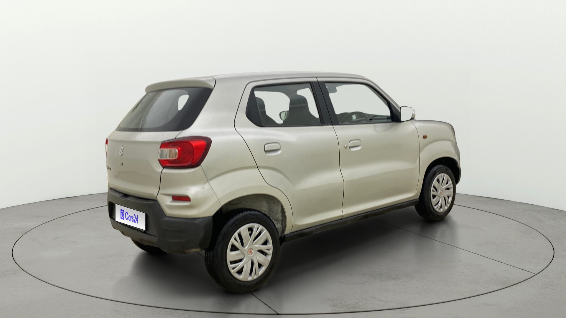 View 2020 Maruti Suzuki 1000 Base Variant Image 41 Used 2020 Maruti Suzuki 1000 Base Variant Image 41