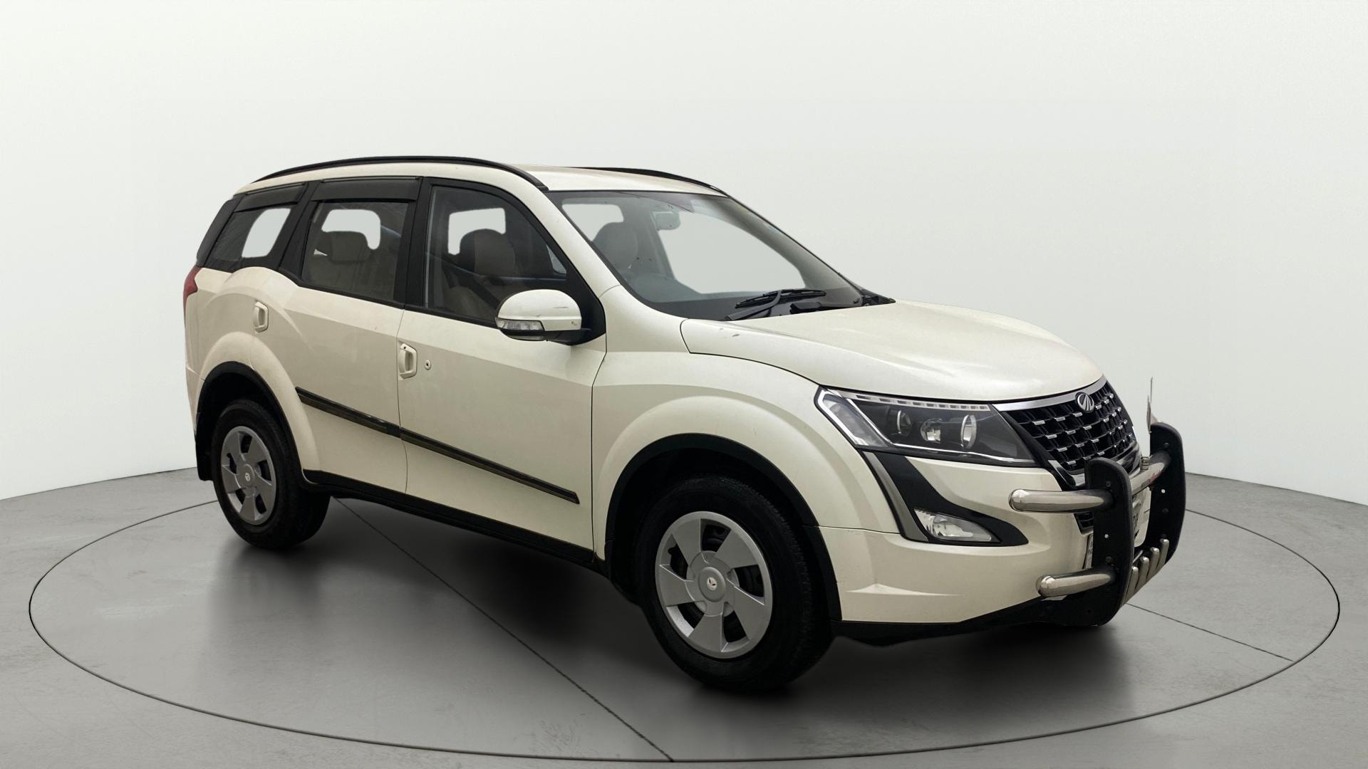 Used 2021 Mahindra XUV500 Used 2021 Mahindra XUV500