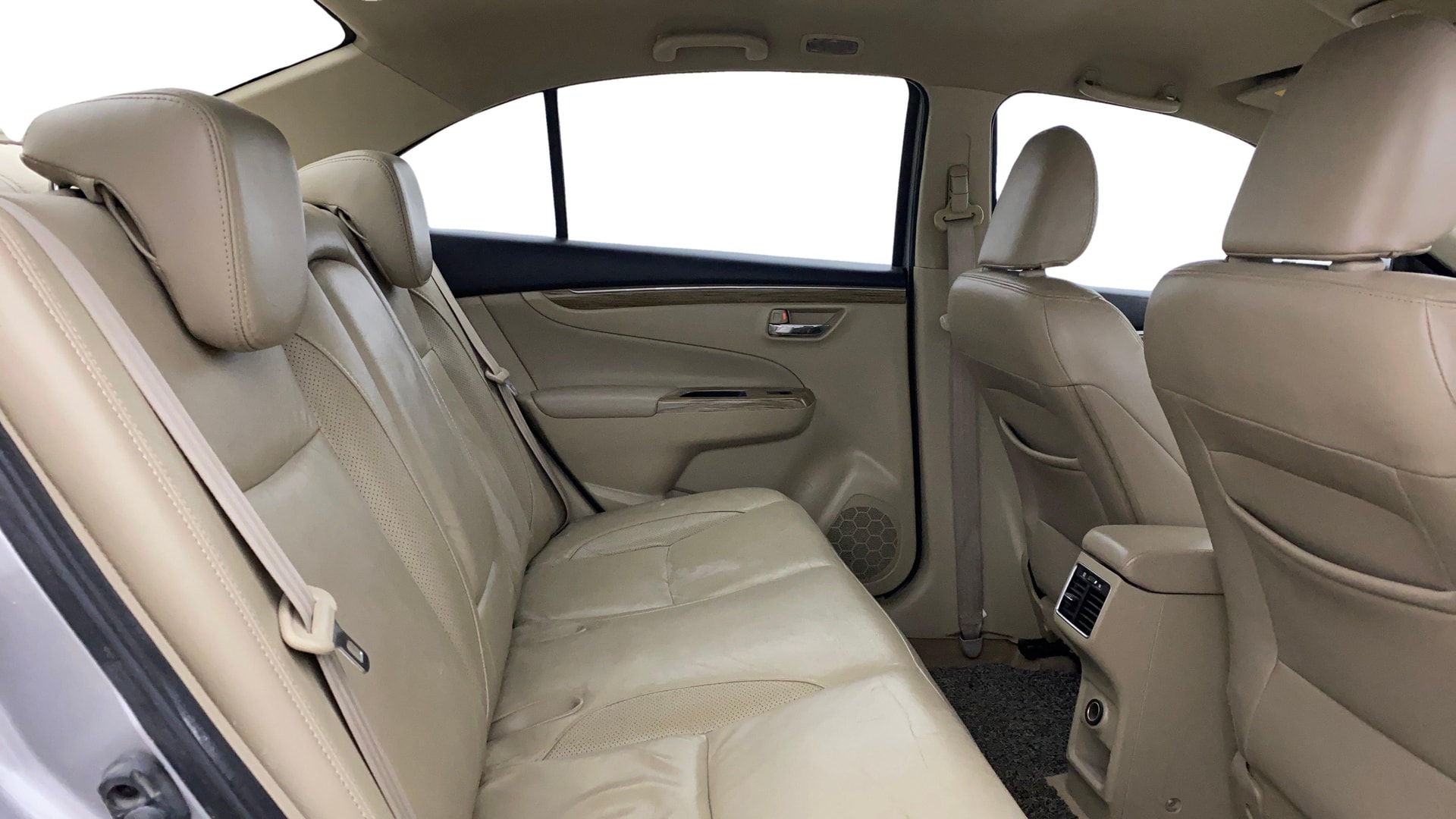 View 2018 Maruti Suzuki 1000 Base Variant Image 34 Used 2018 Maruti Suzuki 1000 Base Variant Image 34