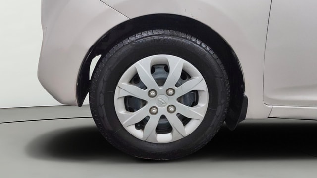 View Hyundai EON Image 27 Used Hyundai EON Image 27