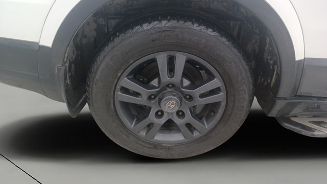 View Tata Hexa Image 35 Used Tata Hexa Image 35