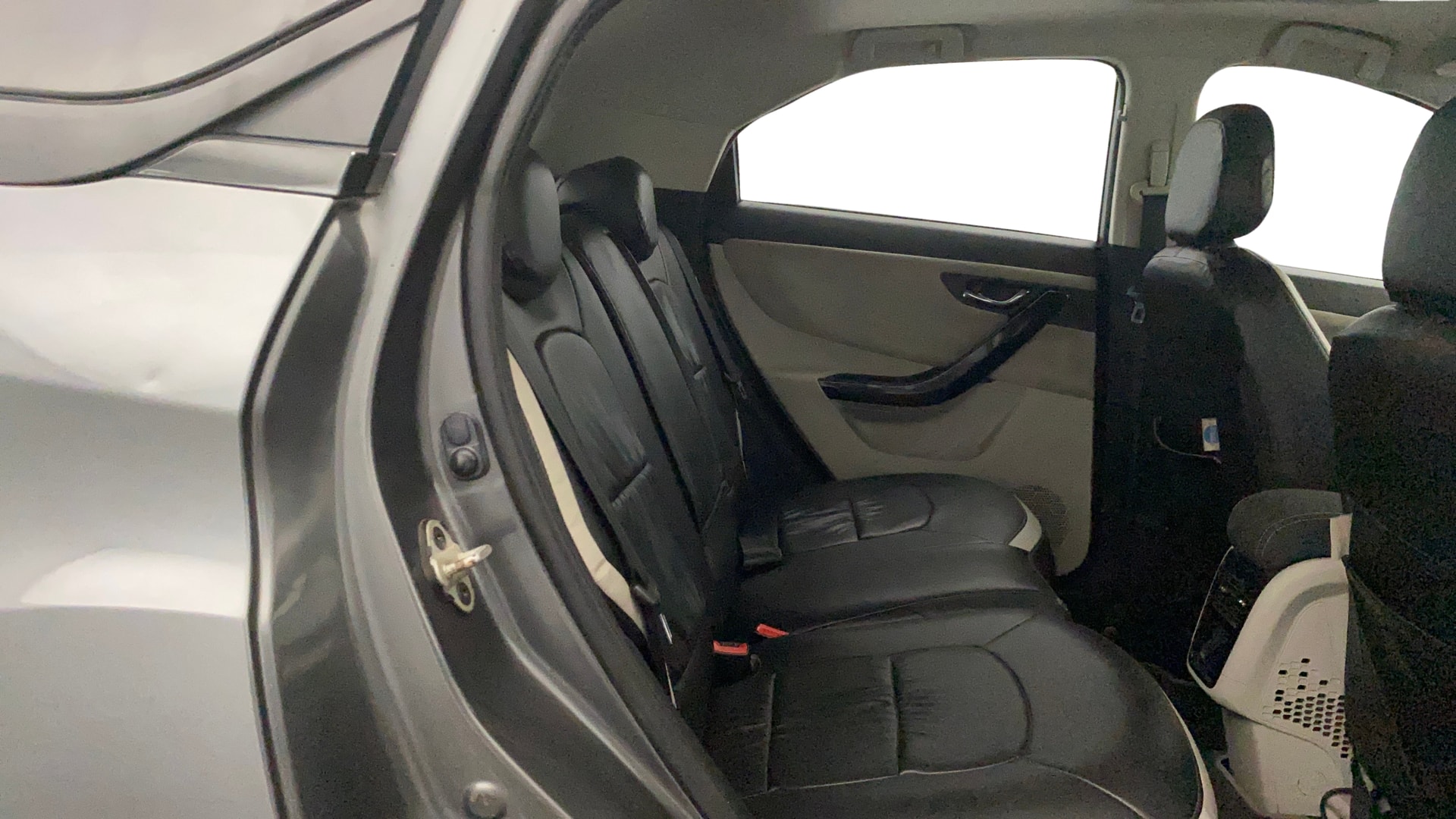 View 2021 Tata Nexon Revotron XE Image 31 Used 2021 Tata Nexon Revotron XE Image 31