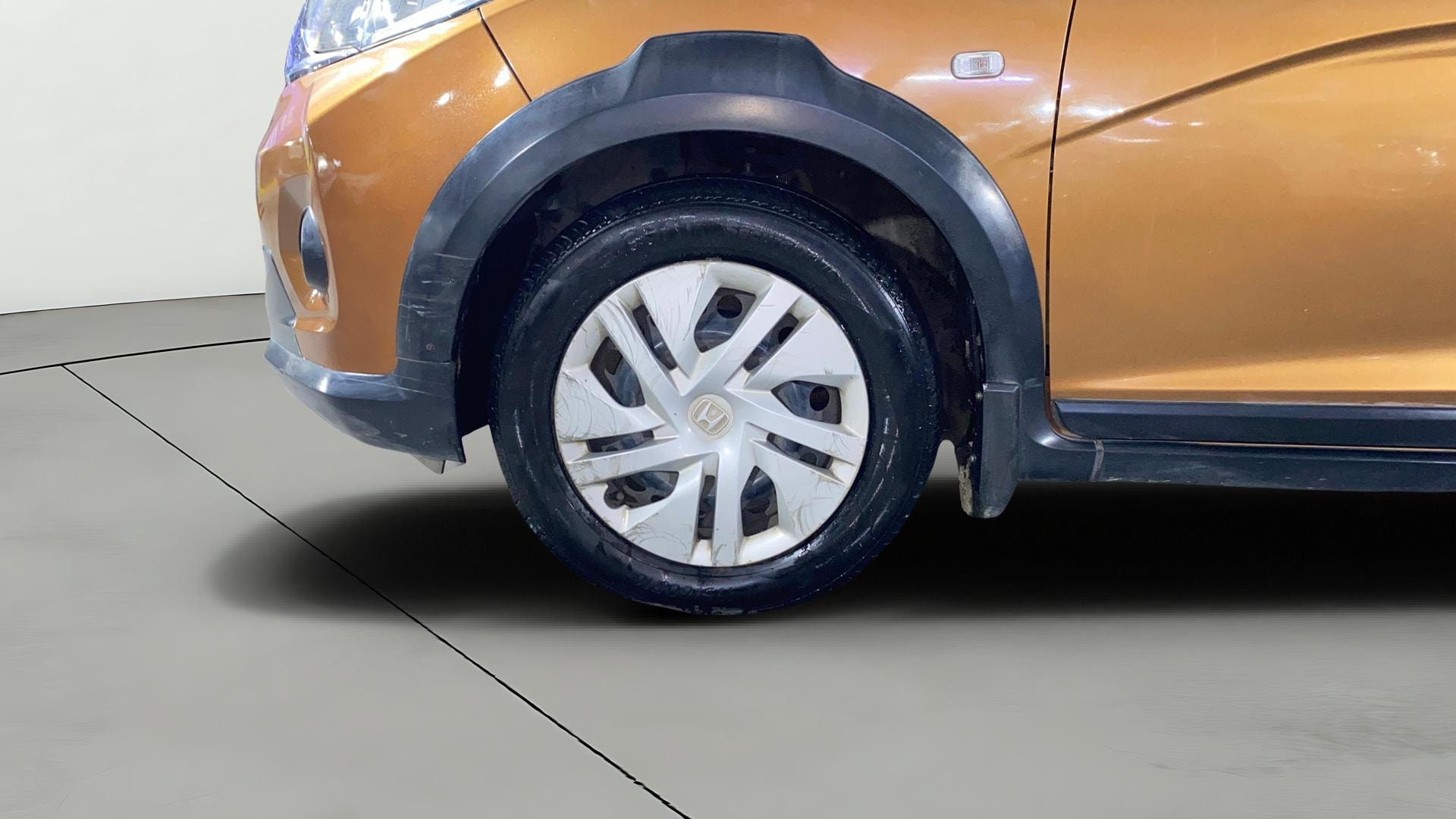 View 2017 Honda WR-V S MT Diesel Edge Edition Image 27 Used 2017 Honda WR-V S MT Diesel Edge Edition Image 27