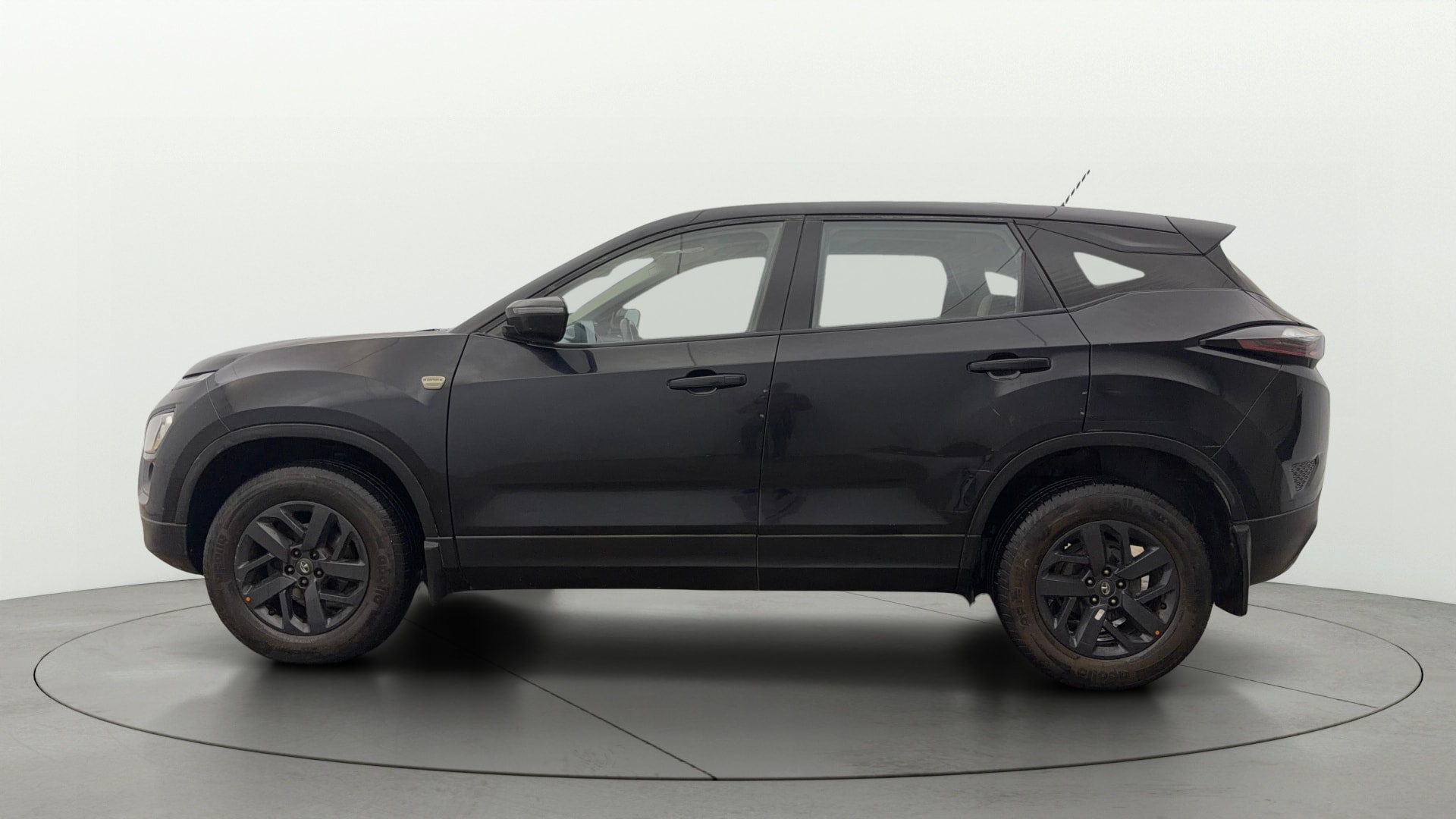 View 2022 Tata Harrier XE Image 6 Used 2022 Tata Harrier XE Image 6