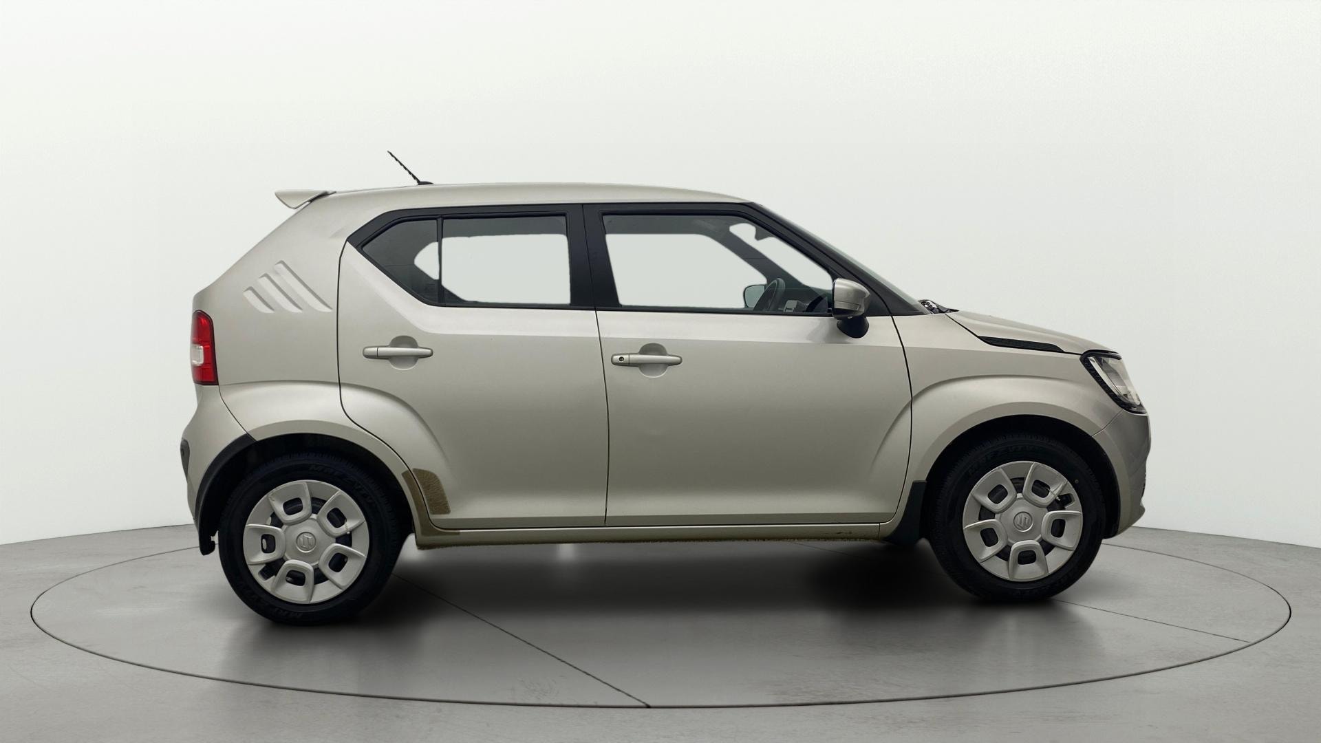View 2018 Maruti Suzuki 1000 Base Variant Image 8 Used 2018 Maruti Suzuki 1000 Base Variant Image 8