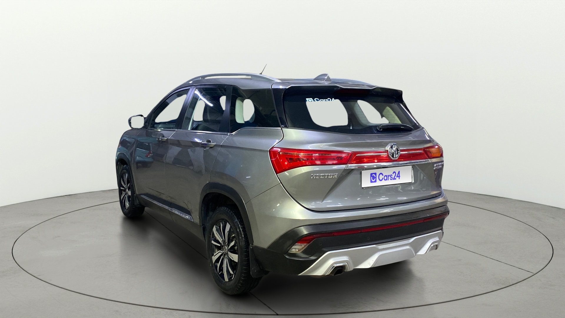 View 2020 MG Hector Sharp DCT Petrol Dual Tone Image 2 Used 2020 MG Hector Sharp DCT Petrol Dual Tone Image 2