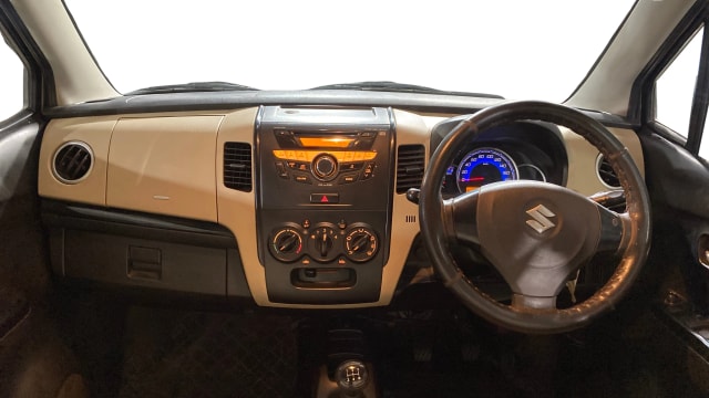View Maruti Suzuki 1000 Image 30 Used Maruti Suzuki 1000 Image 30
