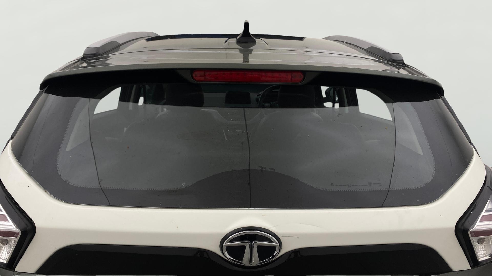 View 2023 Tata Nexon Revotron XE Image 4 Used 2023 Tata Nexon Revotron XE Image 4