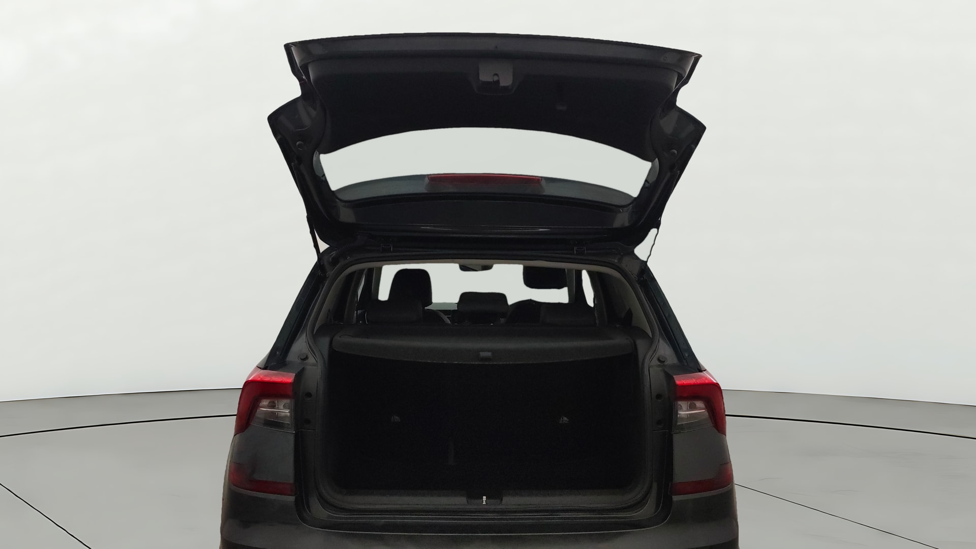 View 2023 Skoda Kushaq Style 1.0 TSI AT Image 17 Used 2023 Skoda Kushaq Style 1.0 TSI AT Image 17