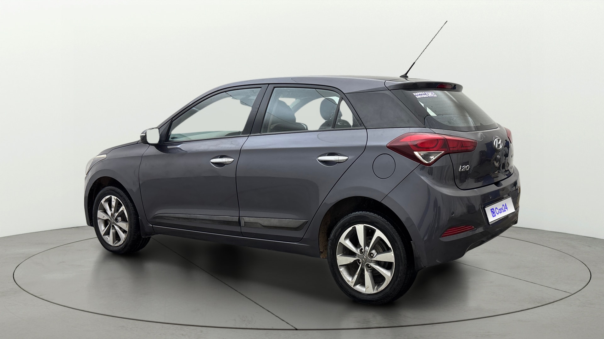 View 2015 Hyundai Elite i20 1.4 Sportz Option Diesel Image 2 Used 2015 Hyundai Elite i20 1.4 Sportz Option Diesel Image 2