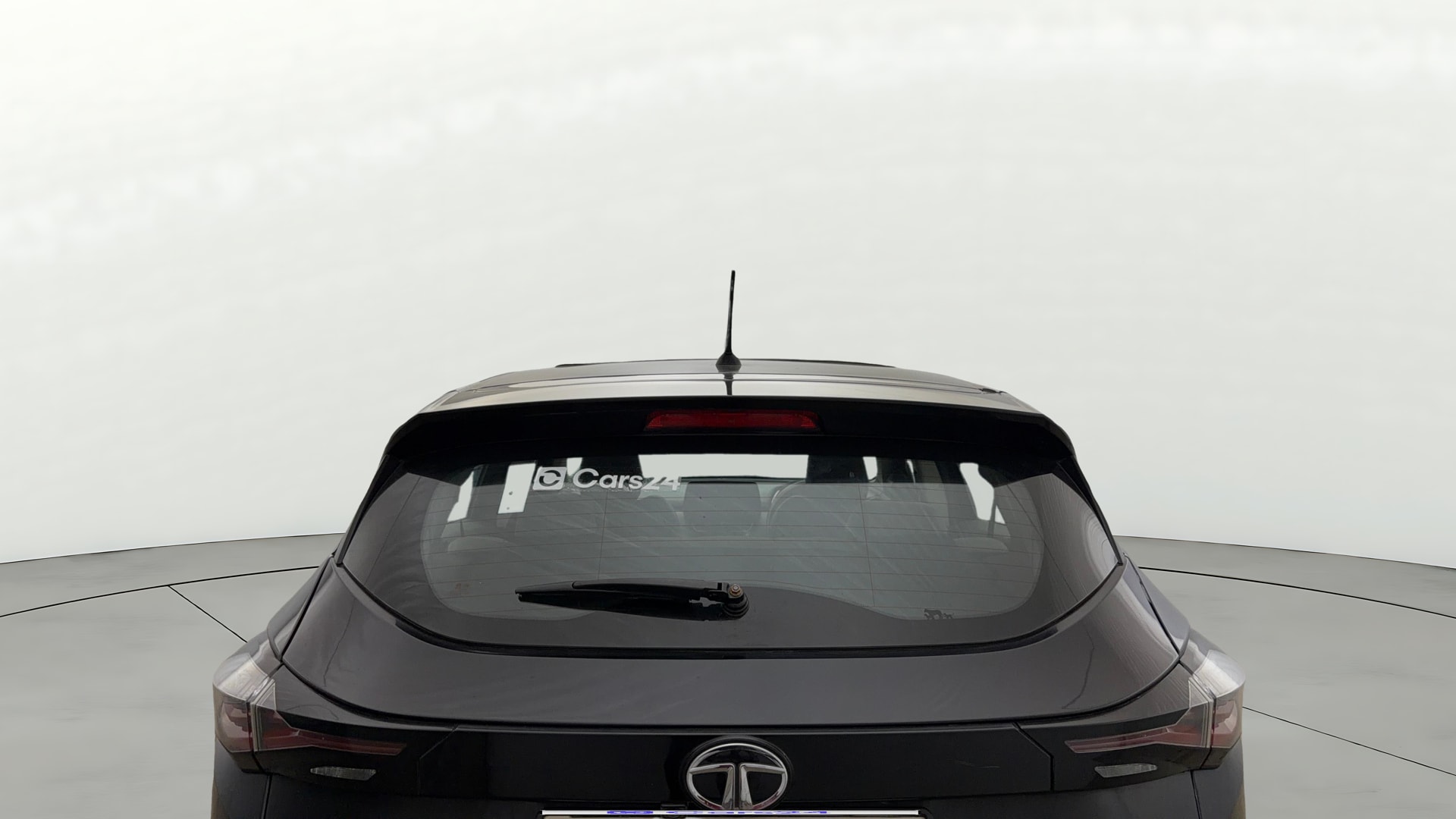 View 2022 Tata Harrier XE Image 5 Used 2022 Tata Harrier XE Image 5
