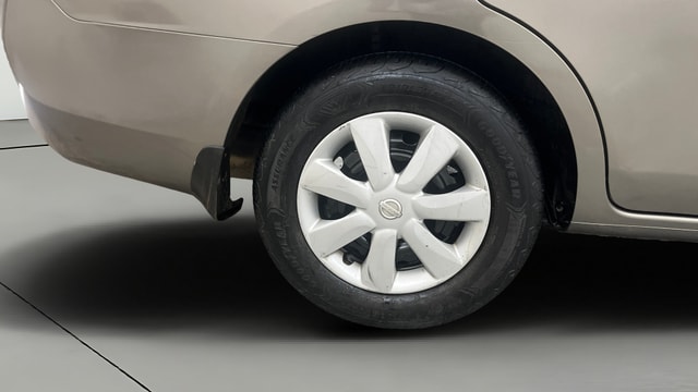 View Nissan Sunny Image 23 Used Nissan Sunny Image 23